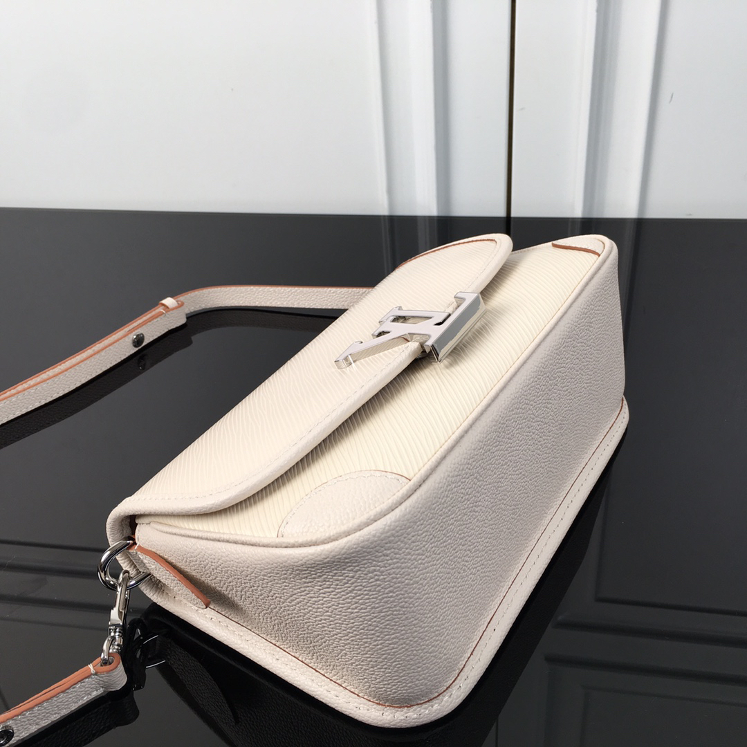Louis Vuitton Buci Handbag in White Epi Leather - Image 8