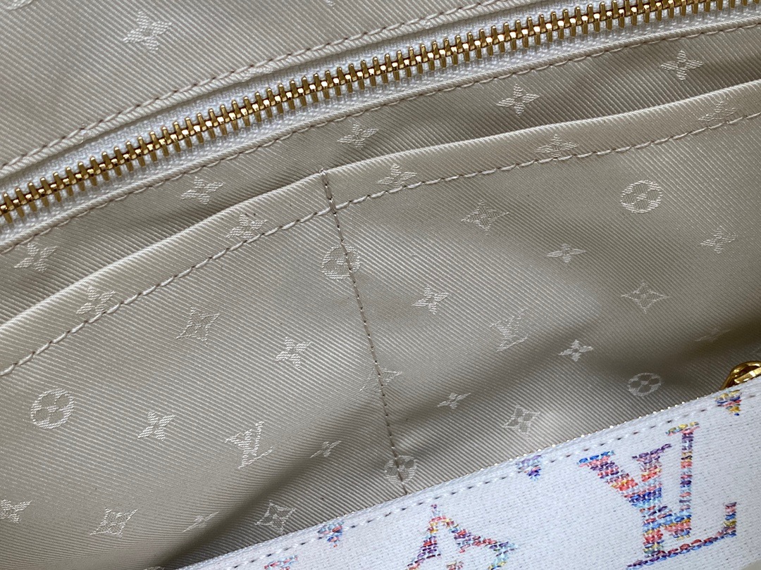 Louis Vuitton CarryAll Small Handbag in White Denim – Nautical Collection - Image 8