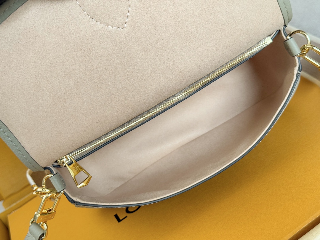 Louis Vuitton Diane Monogram Empreinte Leather Shoulder Bag - Image 8