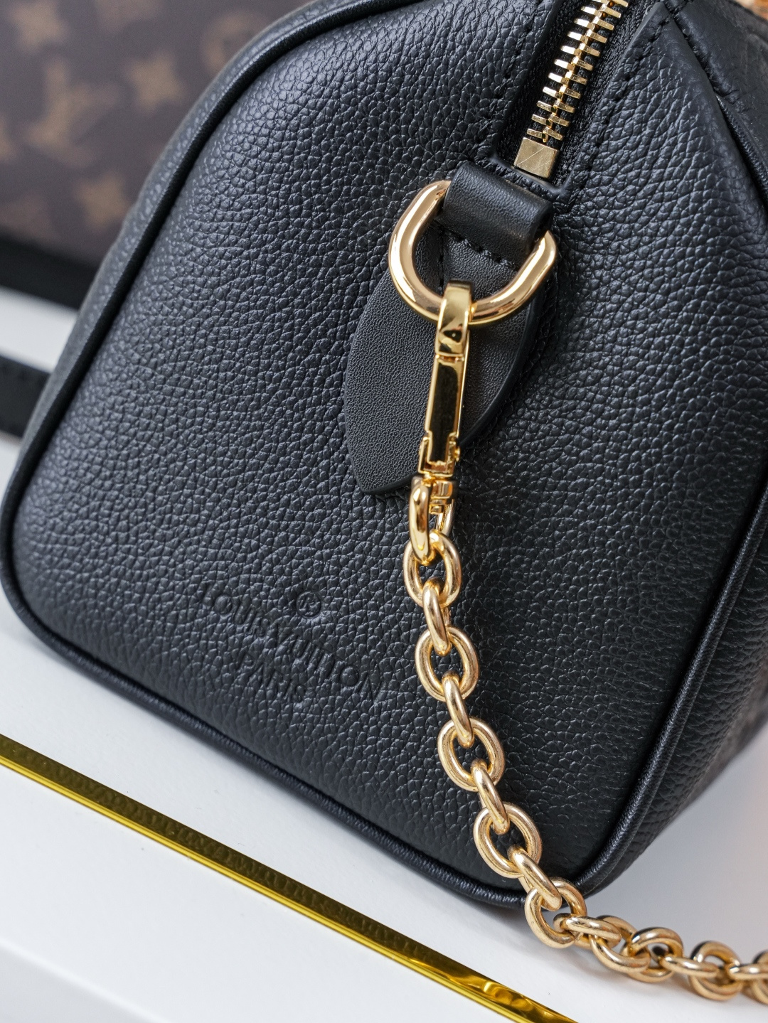 Louis Vuitton Speedy Bandoulière 20 Monogram Empreinte Leather Crossbody Bag - Image 8