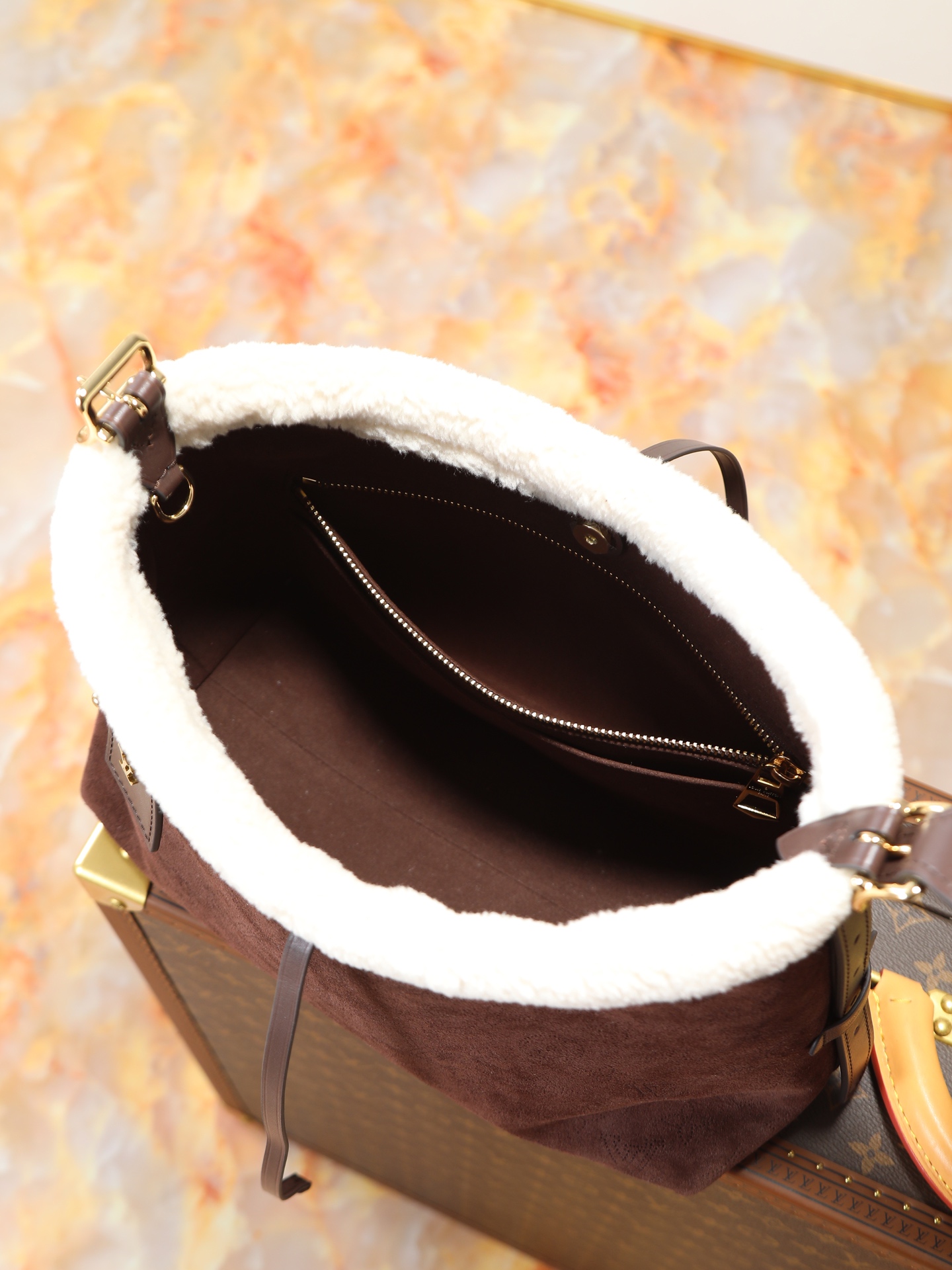 Louis Vuitton CarryAll Small Handbag from the LV Ski Collection - Image 8