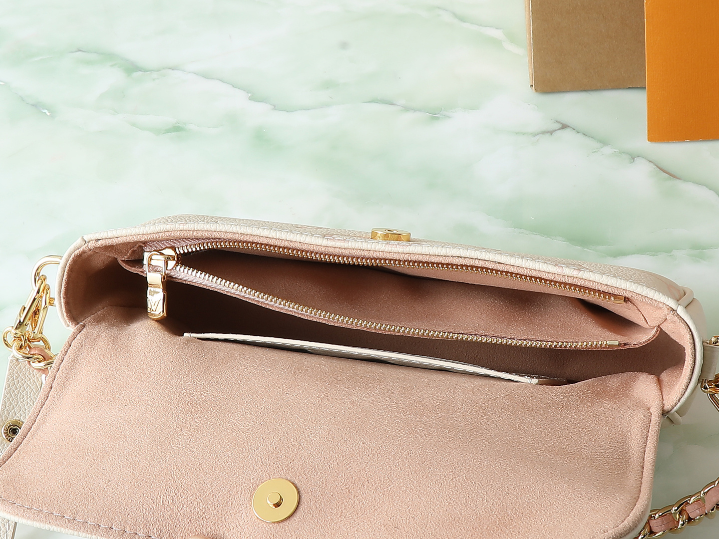 Louis Vuitton Wallet On Chain Ivy M83026 in Beige and Chocolate Monogram Canvas - Image 8