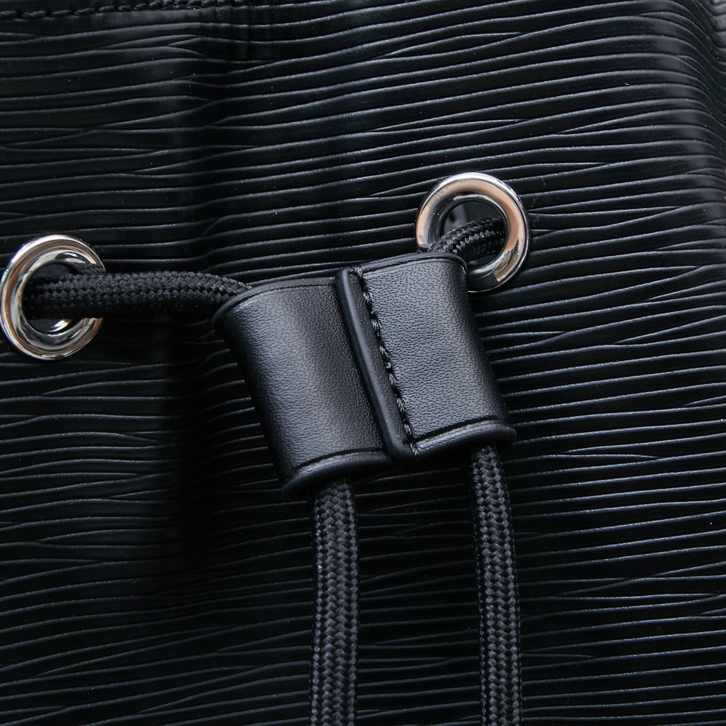 Louis Vuitton Christopher MM Backpack M41709 in Black and Red - Image 8