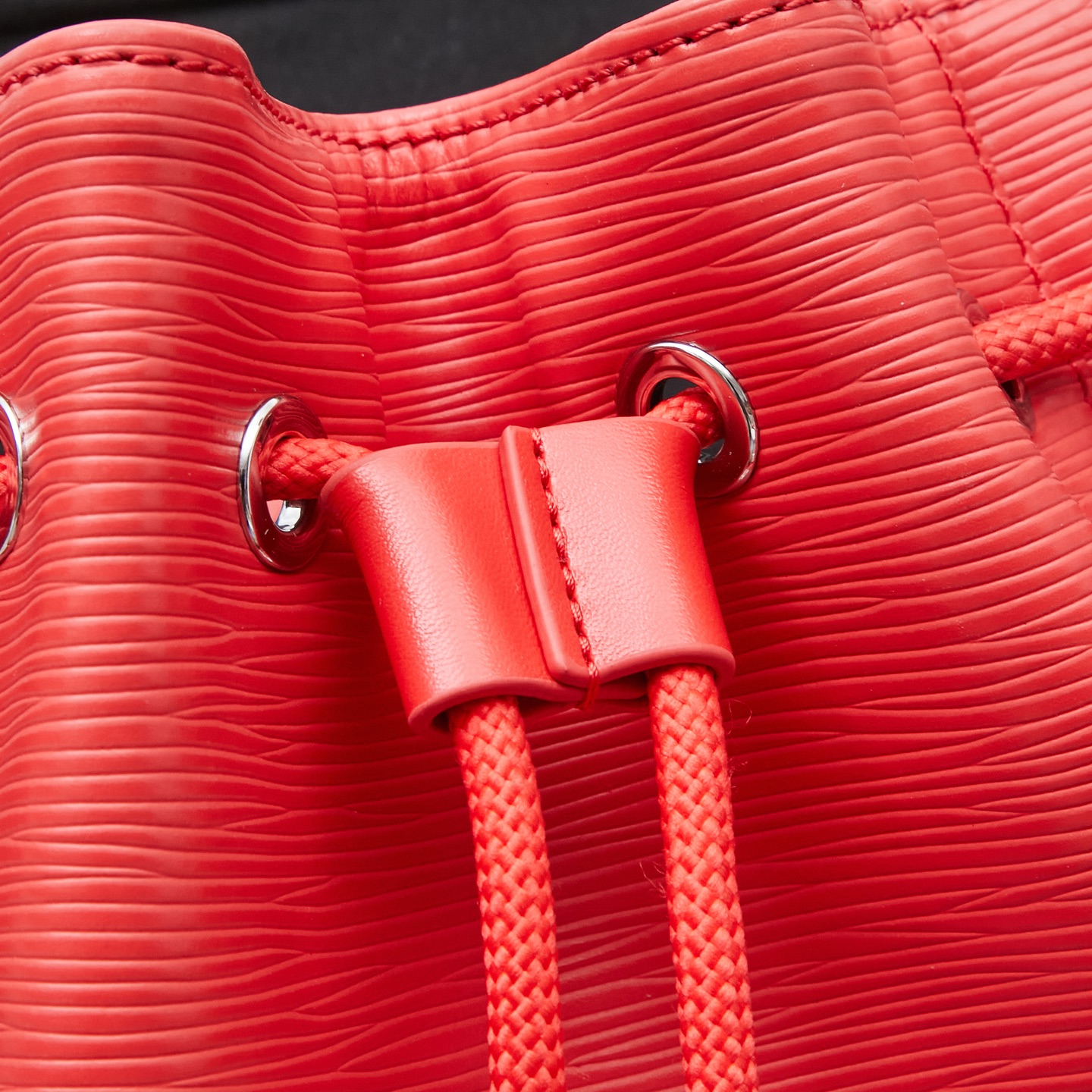 Louis Vuitton Christopher MM Backpack in Black and Red Epi Leather - Image 8