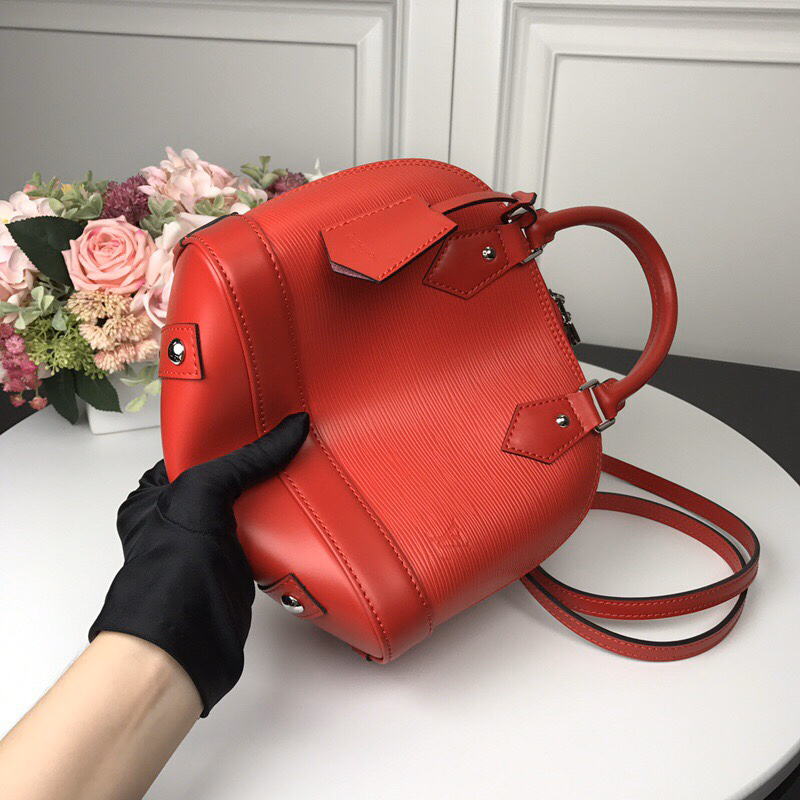 Louis Vuitton Alma BB Handbag in Red - Image 8