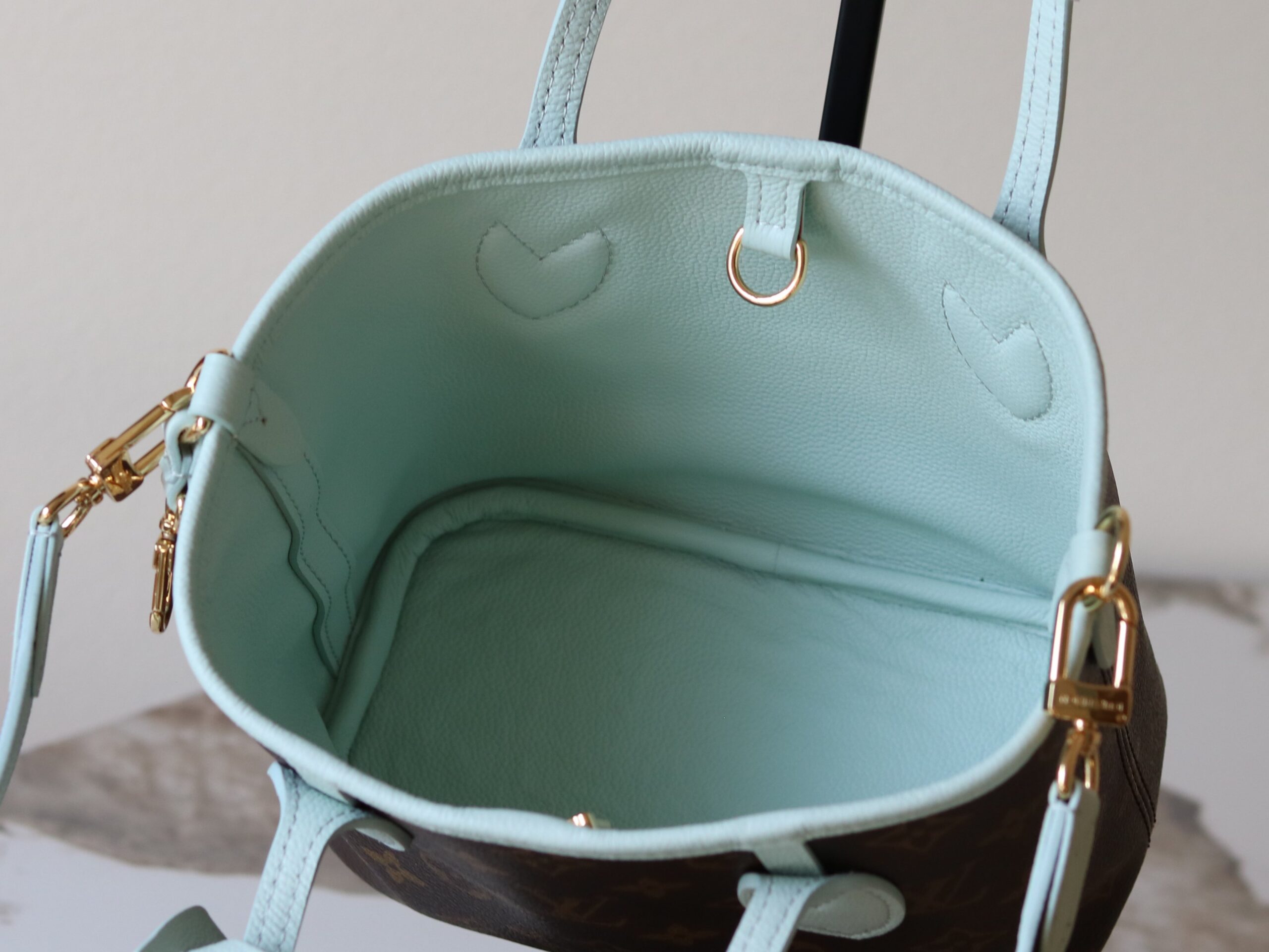Louis Vuitton Neverfull Inside Out BB Handbag - Image 8
