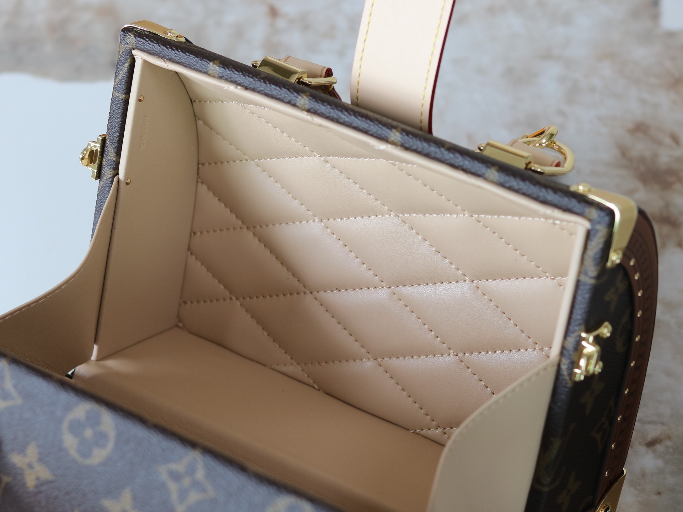 Louis Vuitton Speedy 20 Handbag - Image 8
