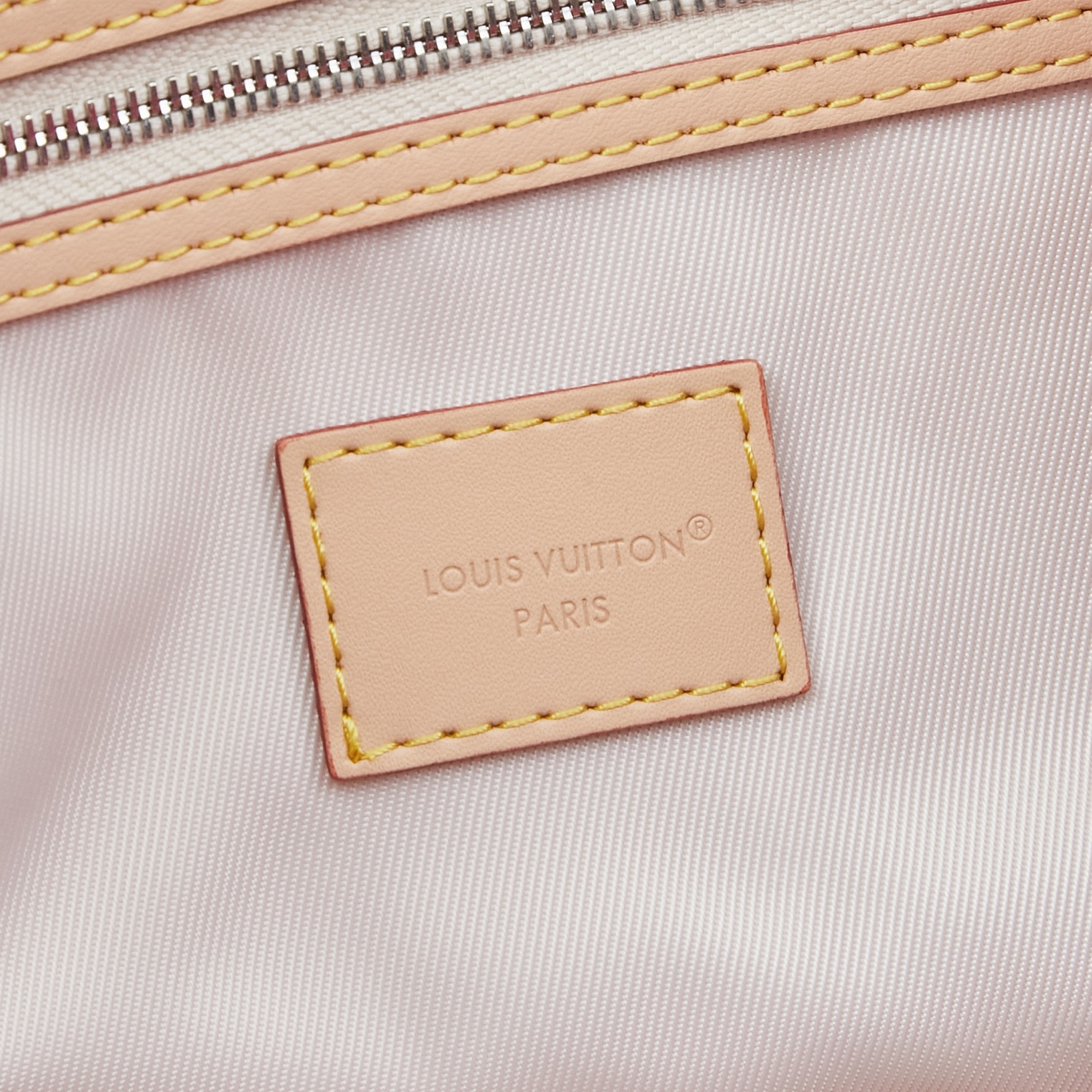 Louis Vuitton Keepall Bandoulière 45 Travel Bag - Image 8