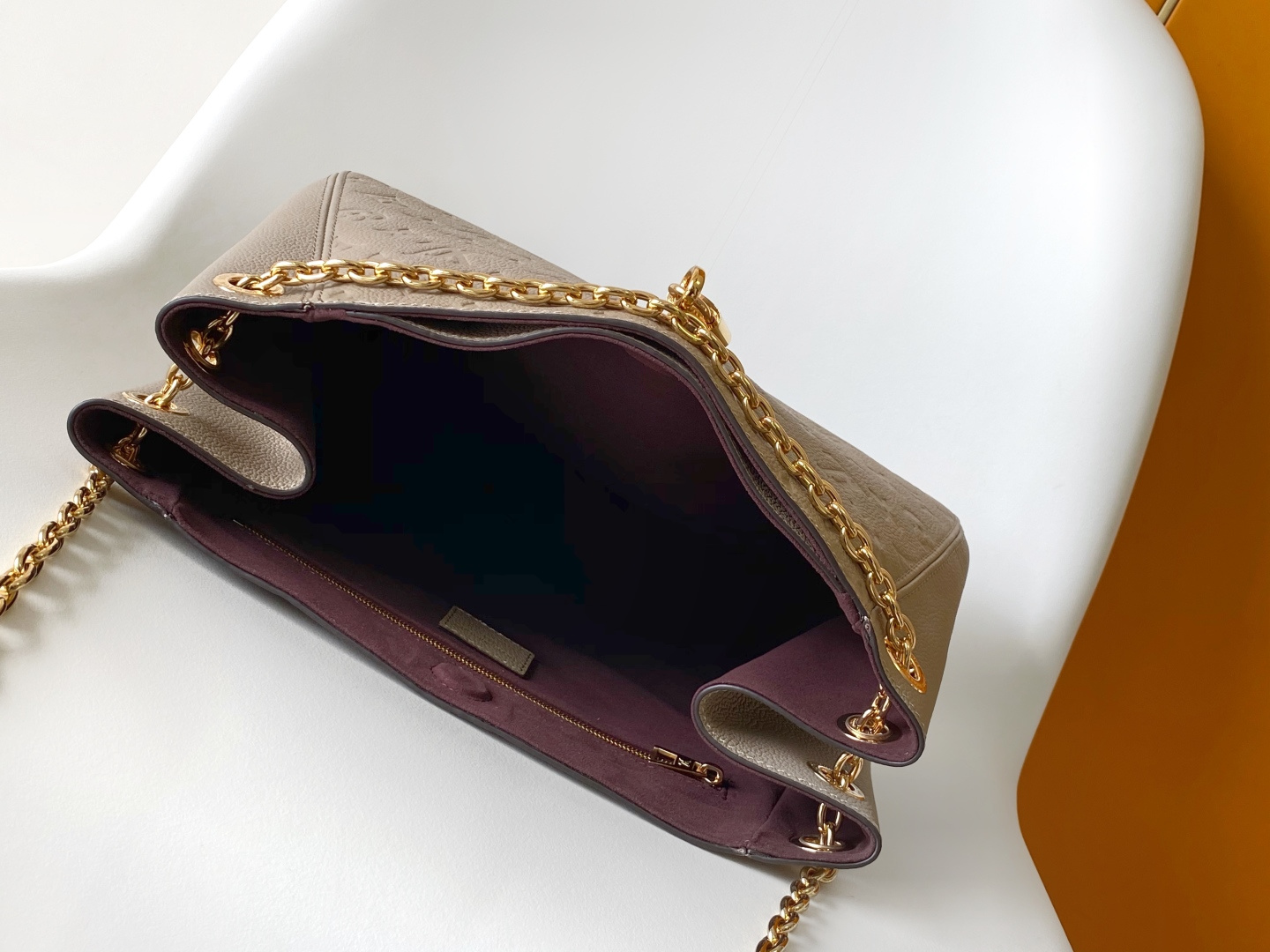 Louis Vuitton Anytime Small Handbag in Monogram Empreinte Leather - Image 8