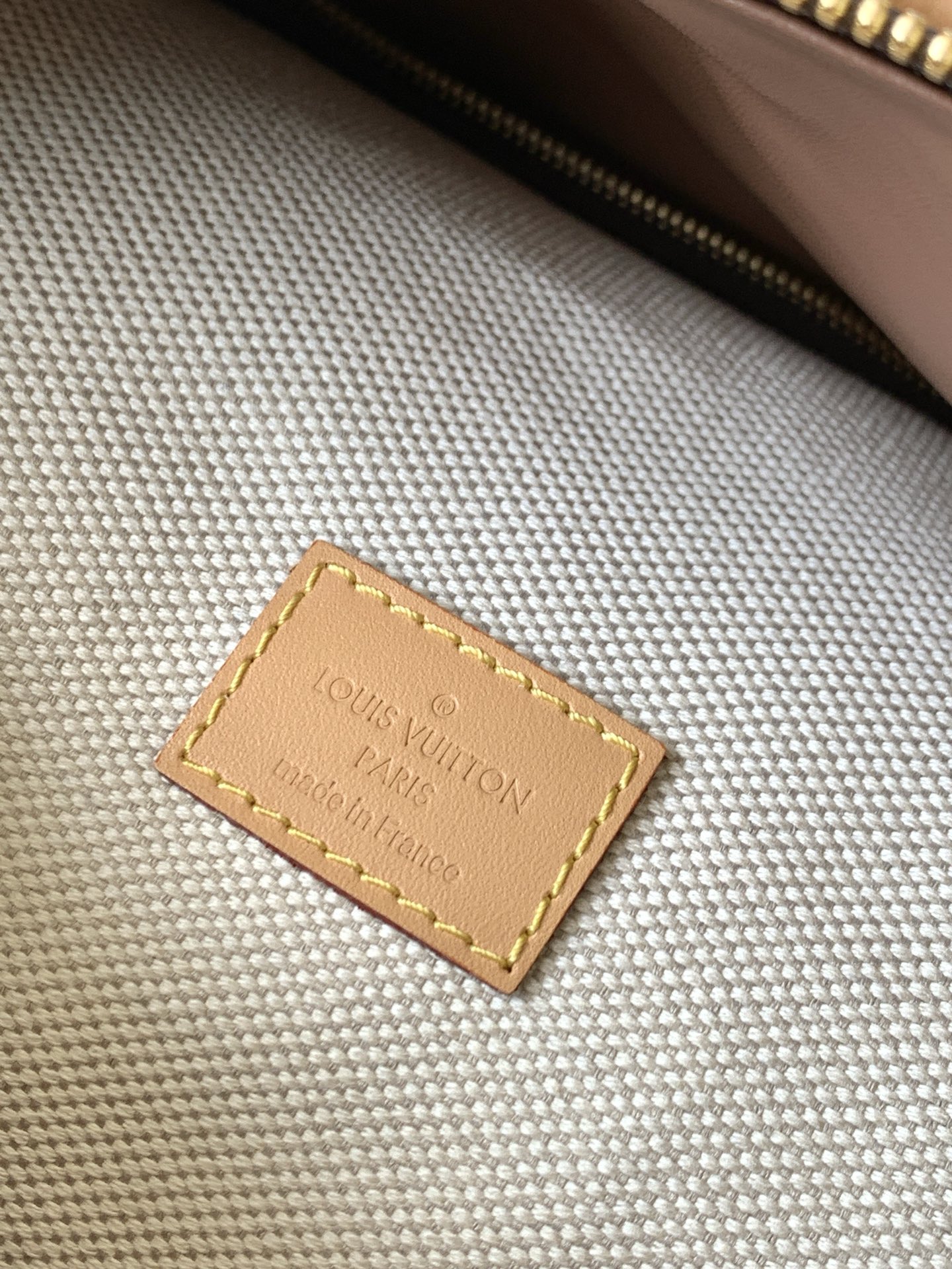 Louis Vuitton Speedy Bandoulière 25 Handbag - Image 8