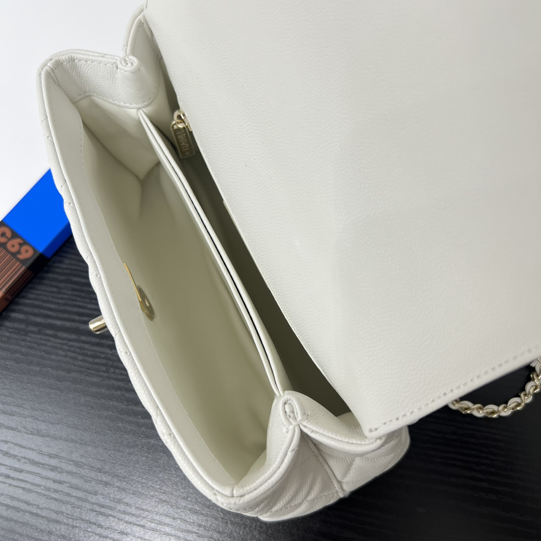 Coco Handle Pebbled Cowhide Handbag - Image 8