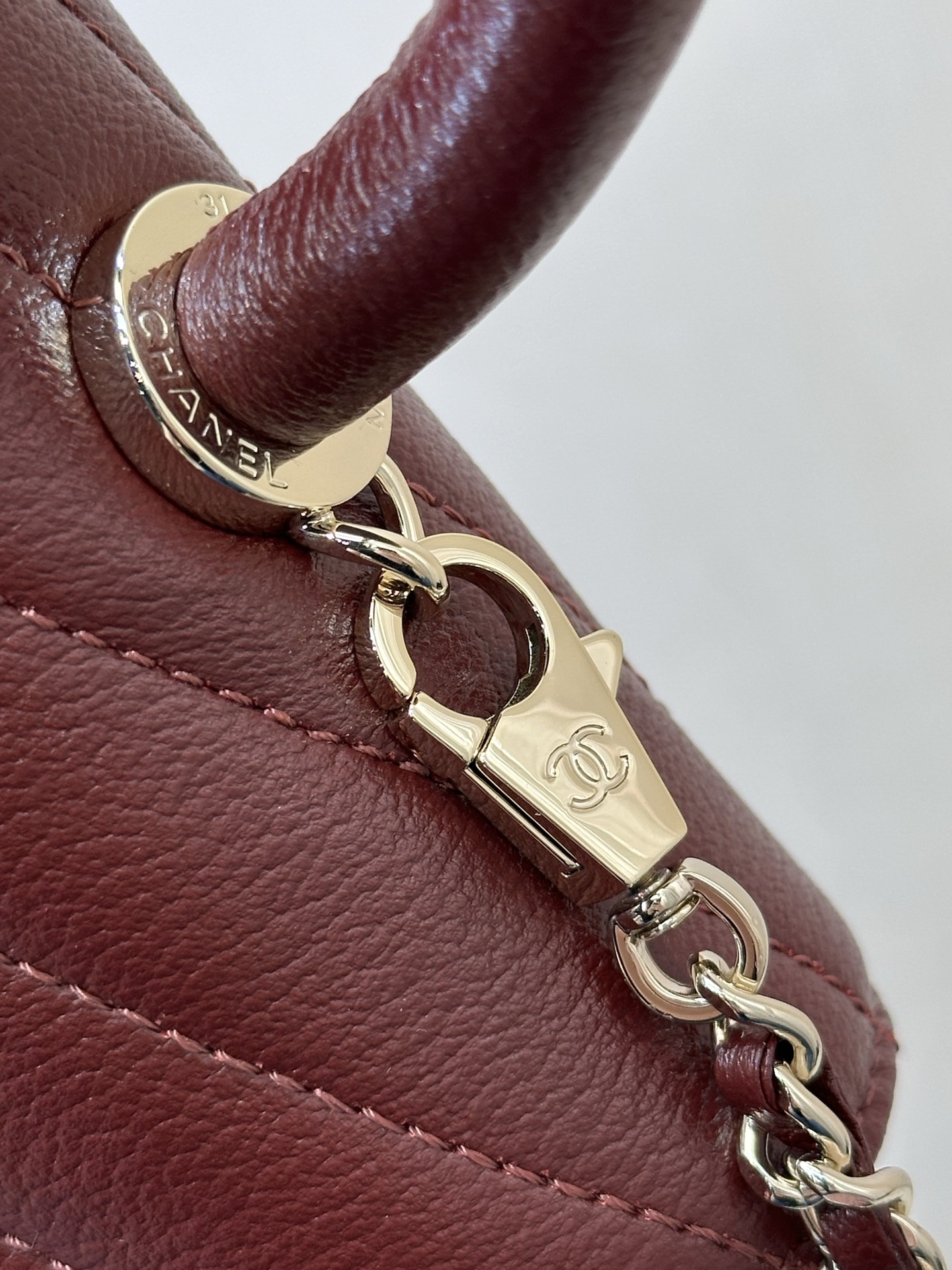 Chanel Coco Handle Leather Handbag - Image 8