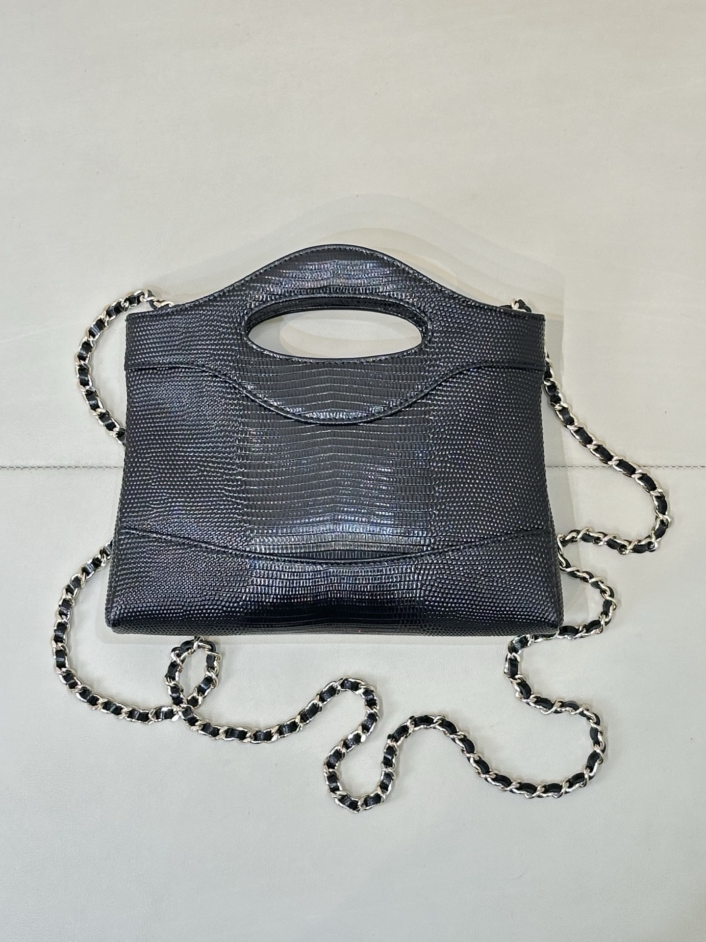 Chanel 31 Nano Bag in Crocodile-Embossed Calfskin - Image 8