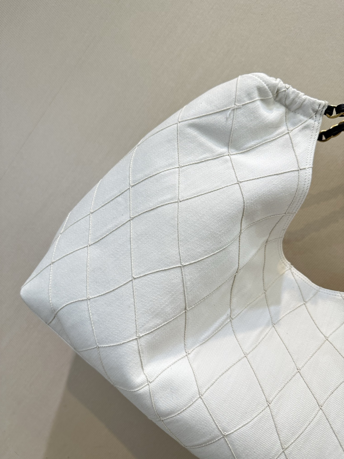 Chanel Coco Beach 2026 White Denim Tote Bag - Image 8