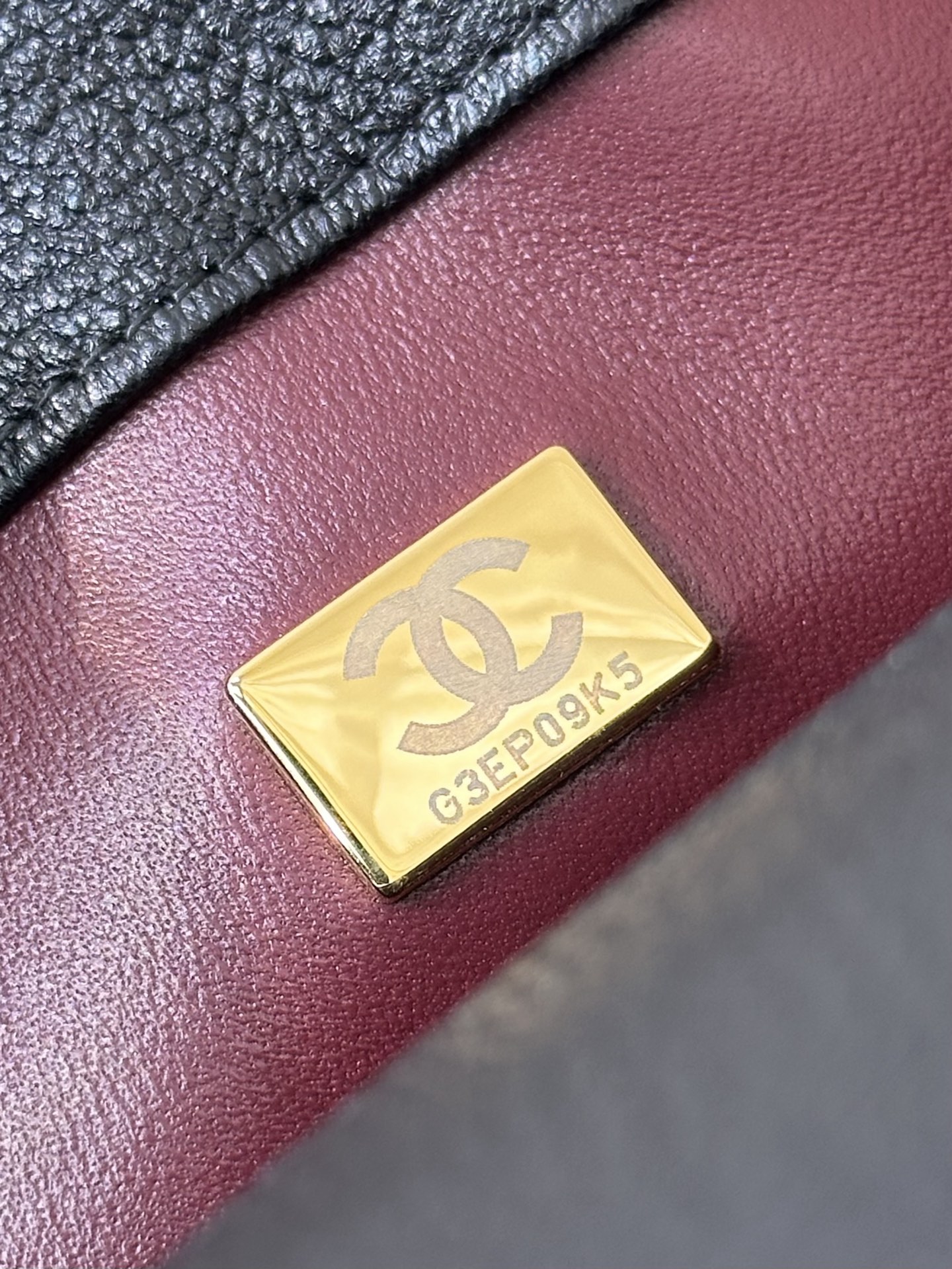 Chanel Coco Handle Extended Top Handle Crossbody Bag - Image 8