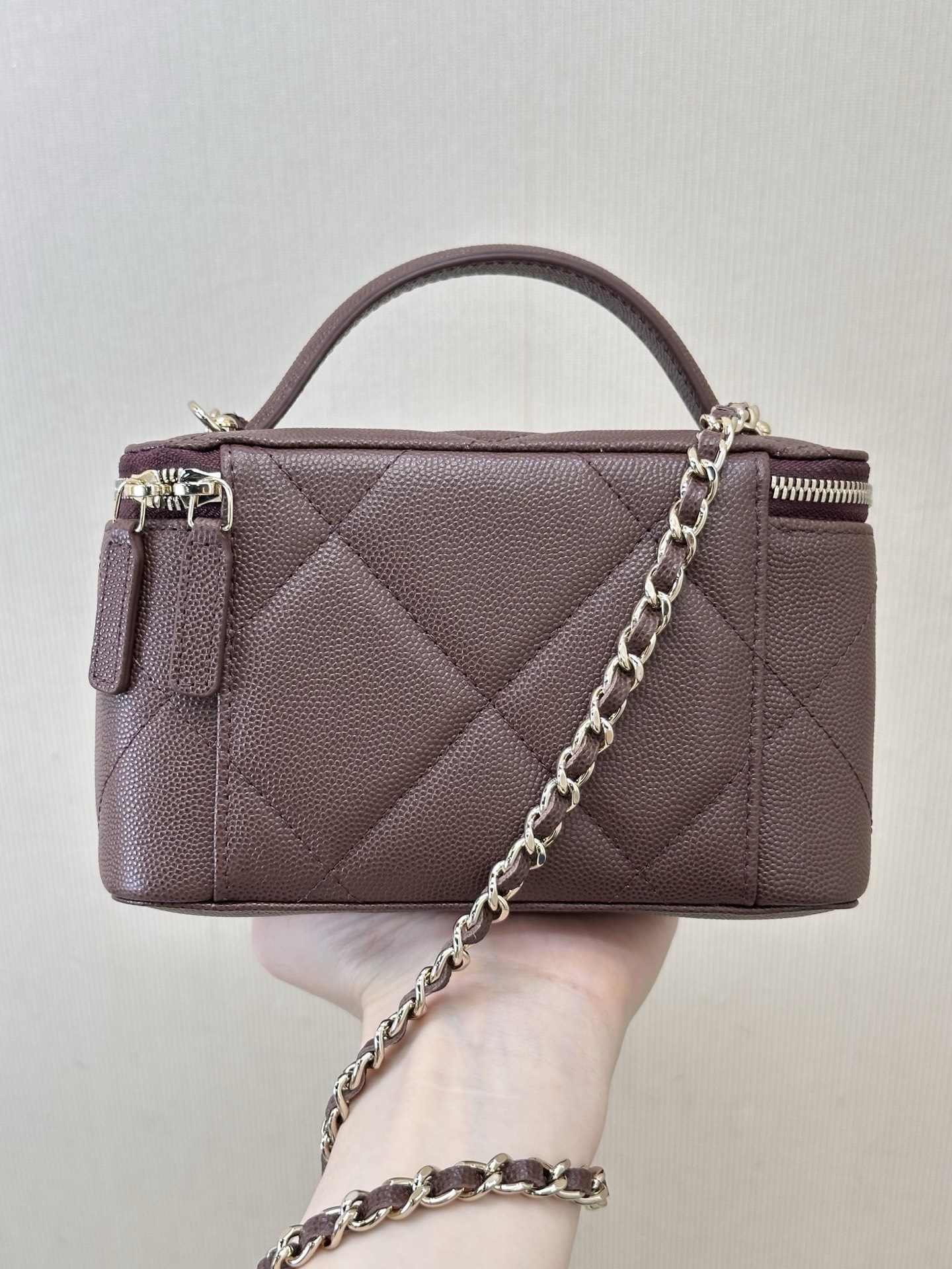 Chanel Box Handbag - Image 8
