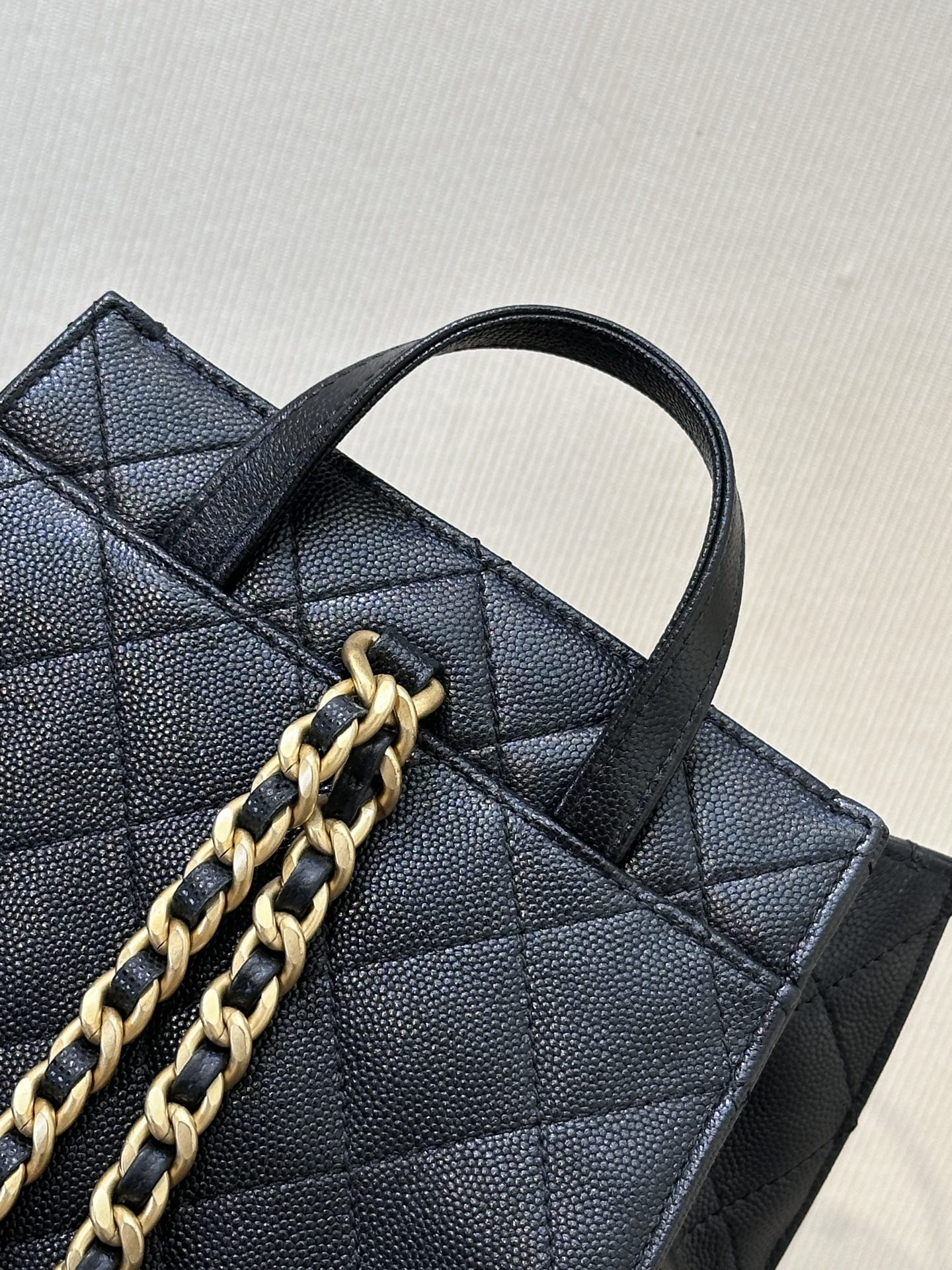 Chanel 25B Shoulder Bag - Image 8