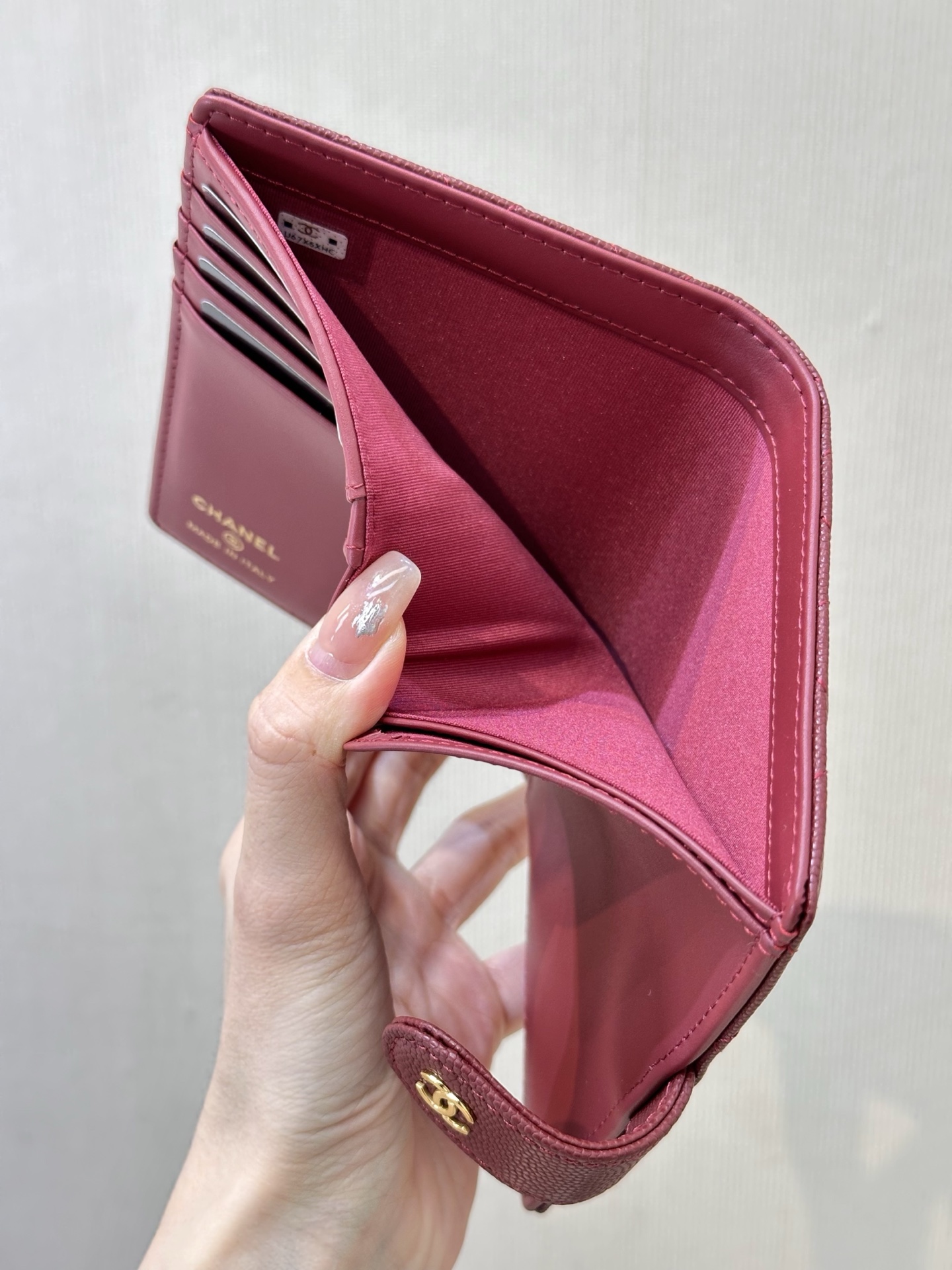 Chanel 96066 Leather Wallet - Image 8
