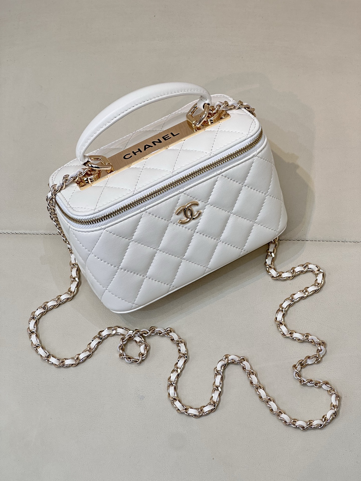 Chanel Trendy CC Box Bag - Image 8