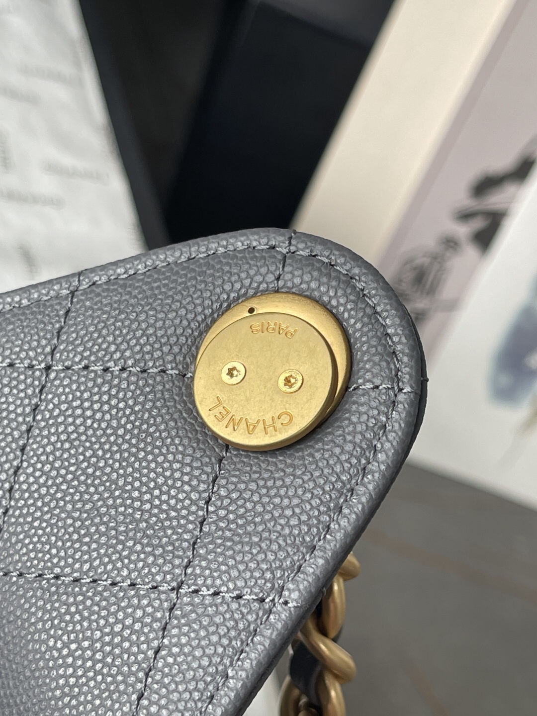Chanel Quilted Leather Hobo Bag with Chain Detail - Image 8