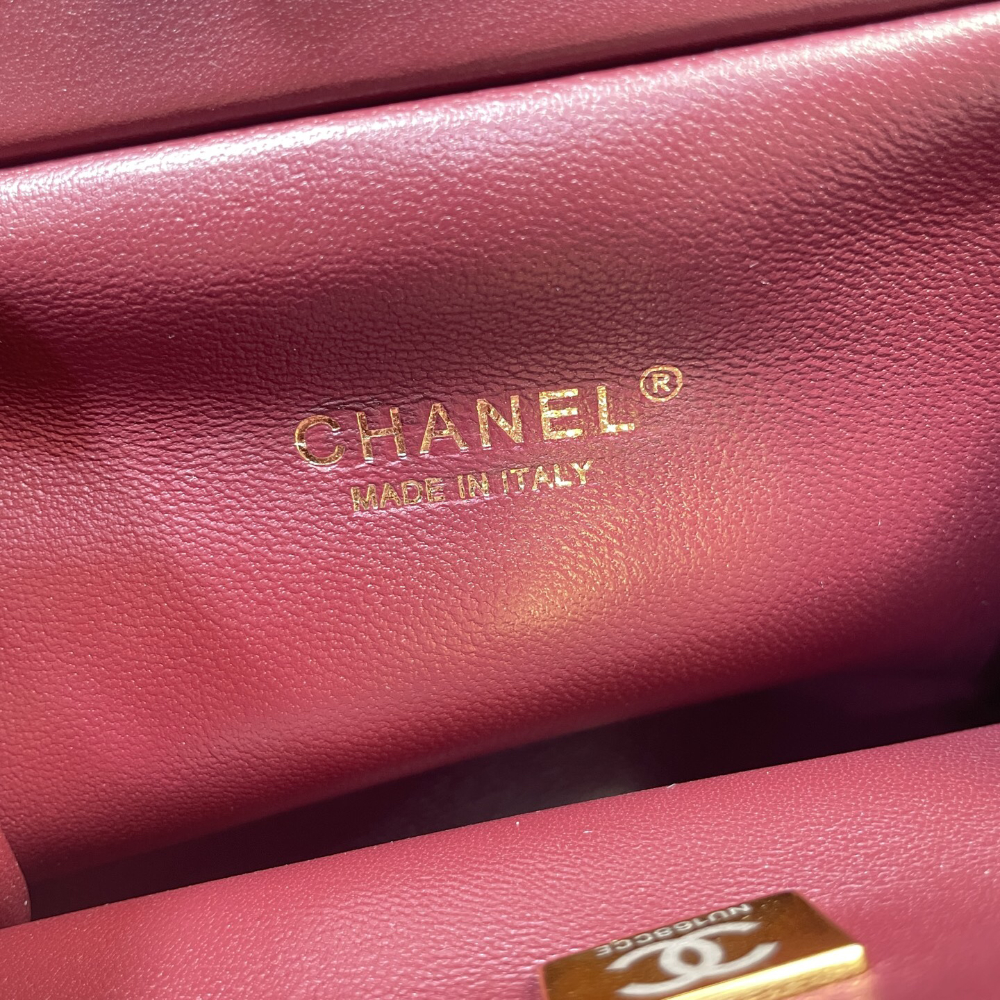 Chanel 26A Calfskin Triangular Handbag - Image 8