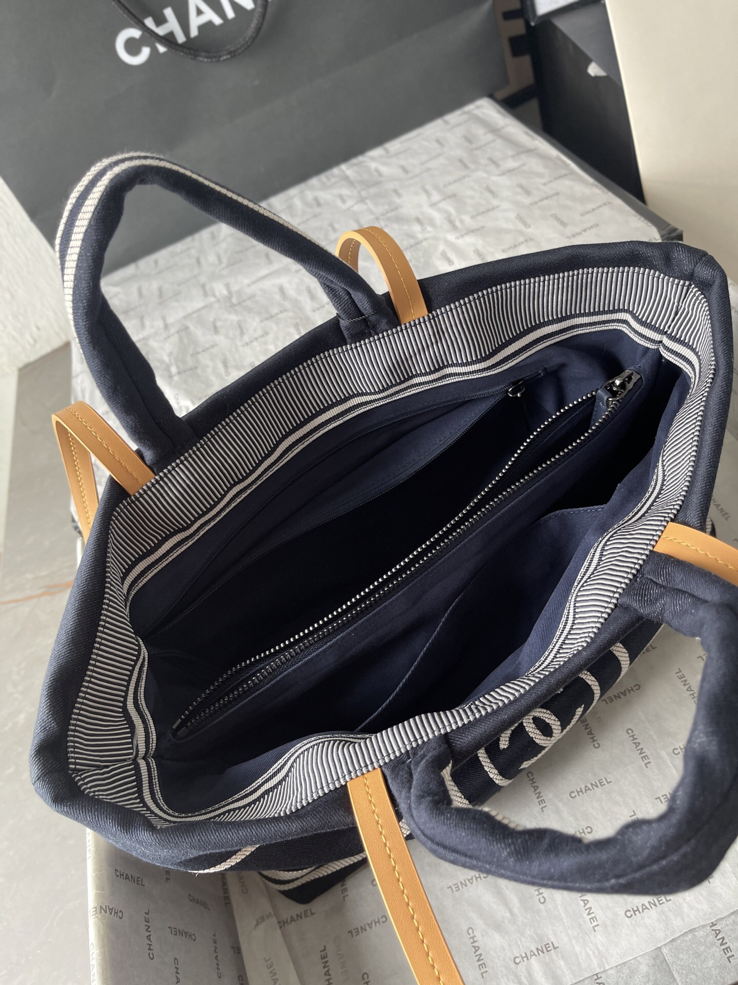 Chanel Navy Striped Denim Tote Bag - Image 8