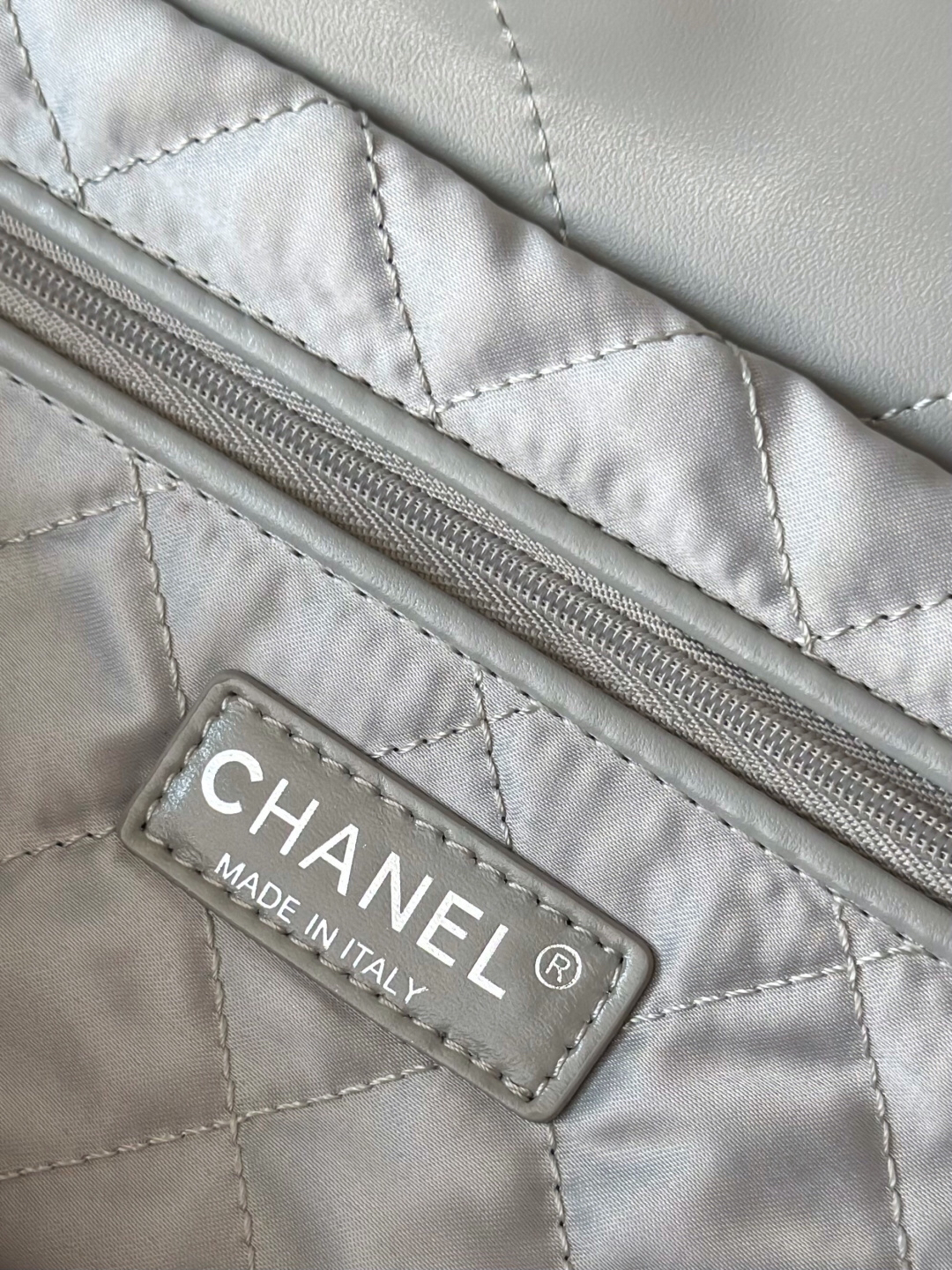 Chanel 2022 Waxed Leather Calfskin Shoulder Bag - Image 8