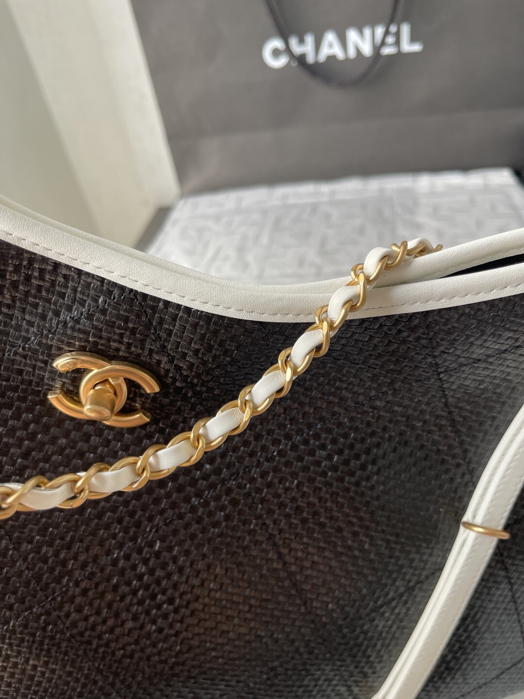 Chanel 25S Maxi Hobo Woven Tote Bag - Image 8