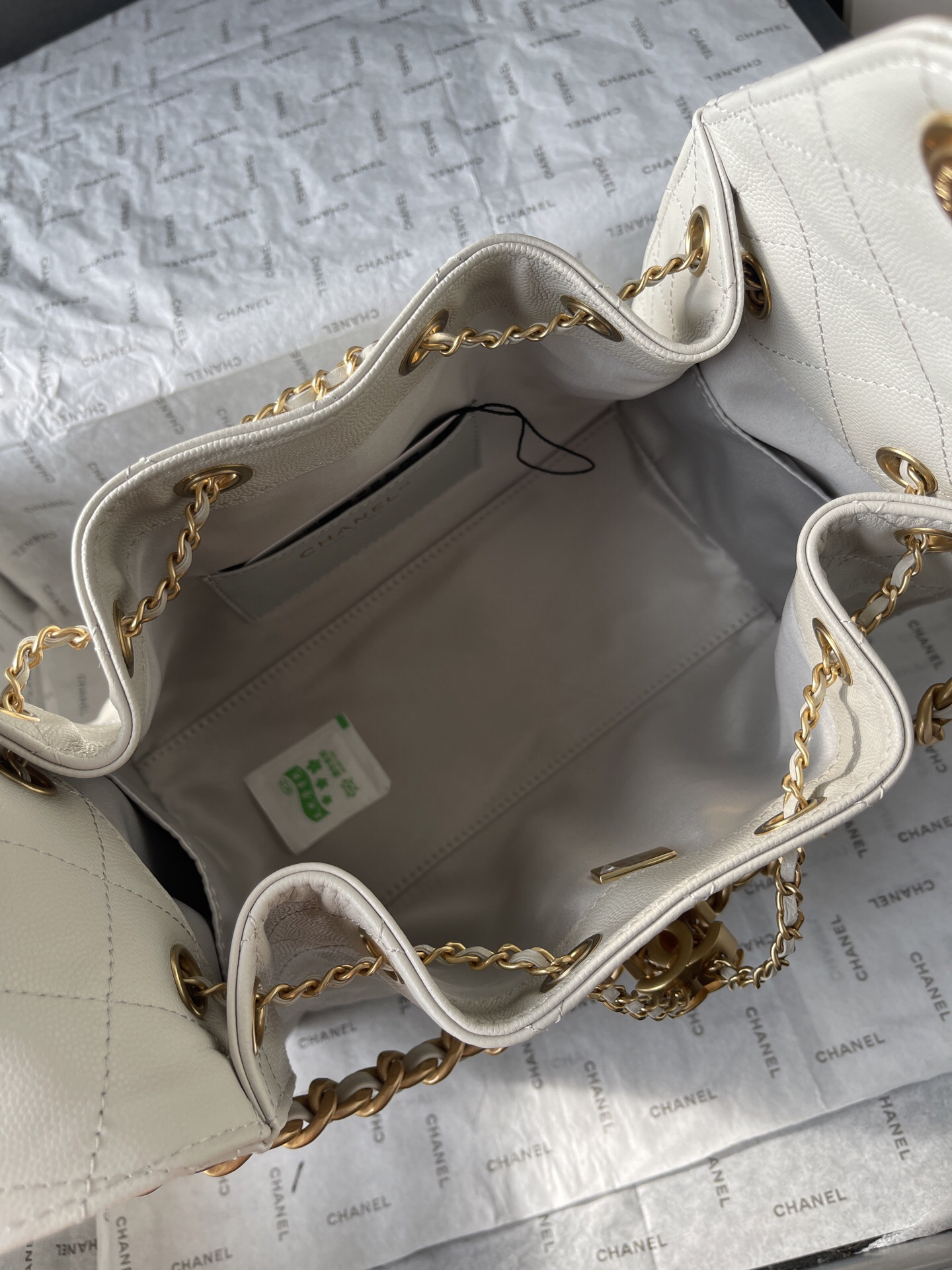 Chanel Hobo Shoulder Bag AS5293 in Quilted Cowhide Leather - Image 8