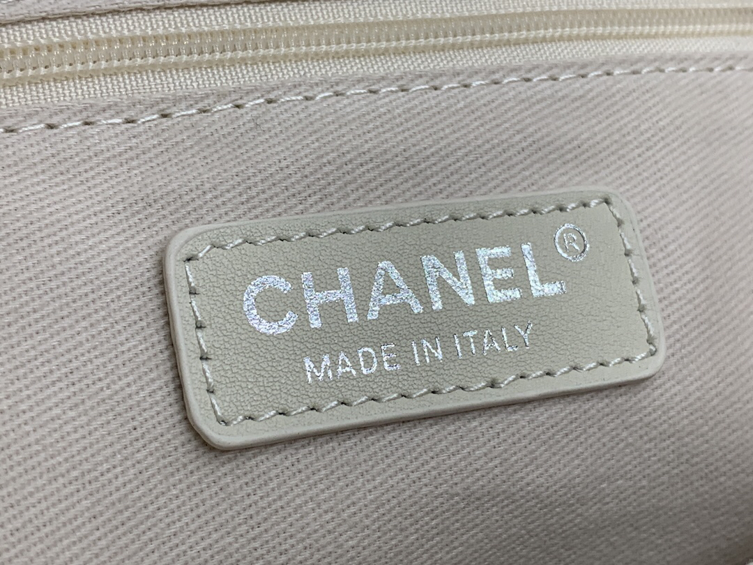 Chanel Denim Canvas Tote Bag - Image 8
