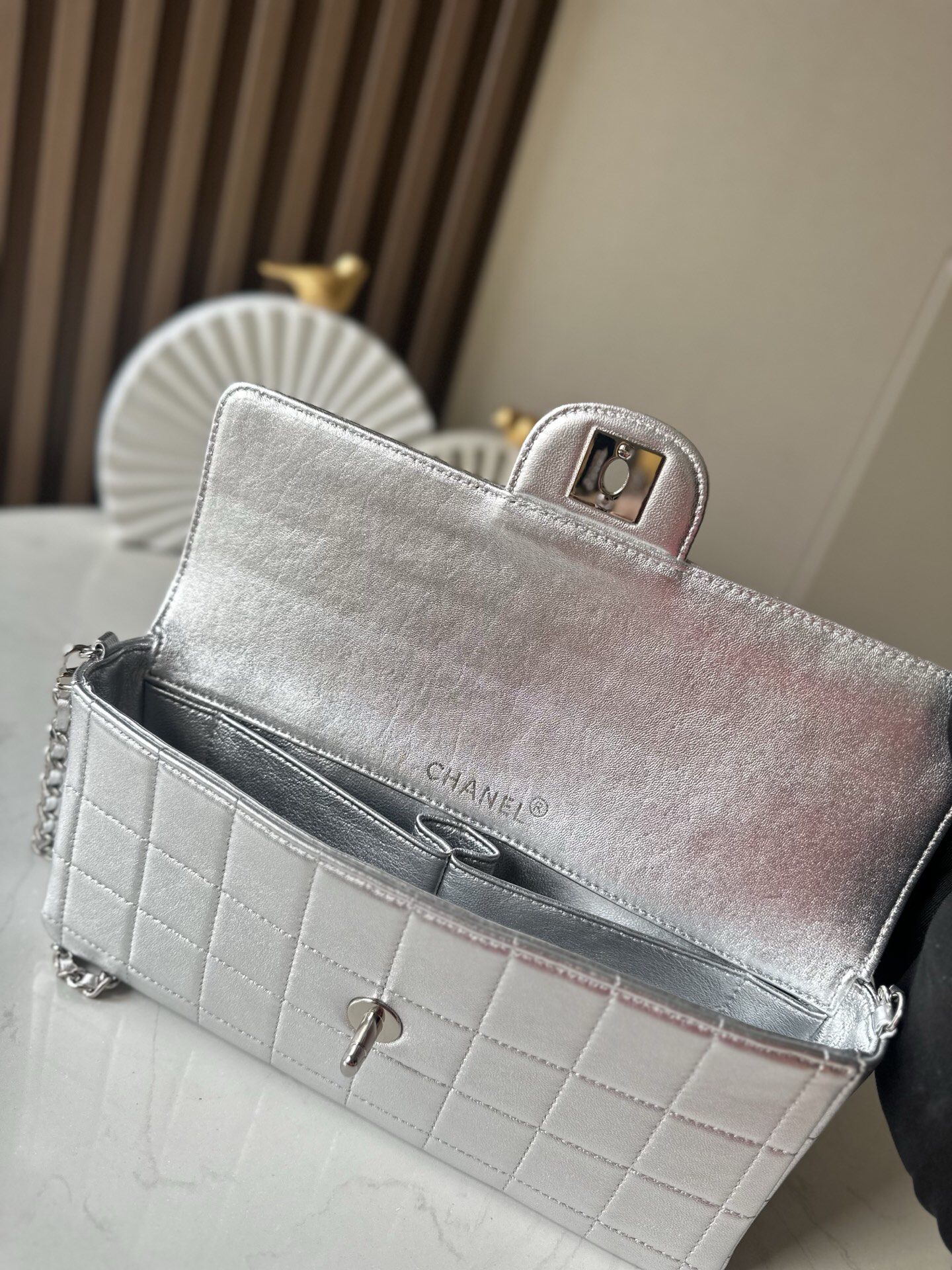 Chanel Vintage Quilted Lambskin Underarm Bag - Image 8