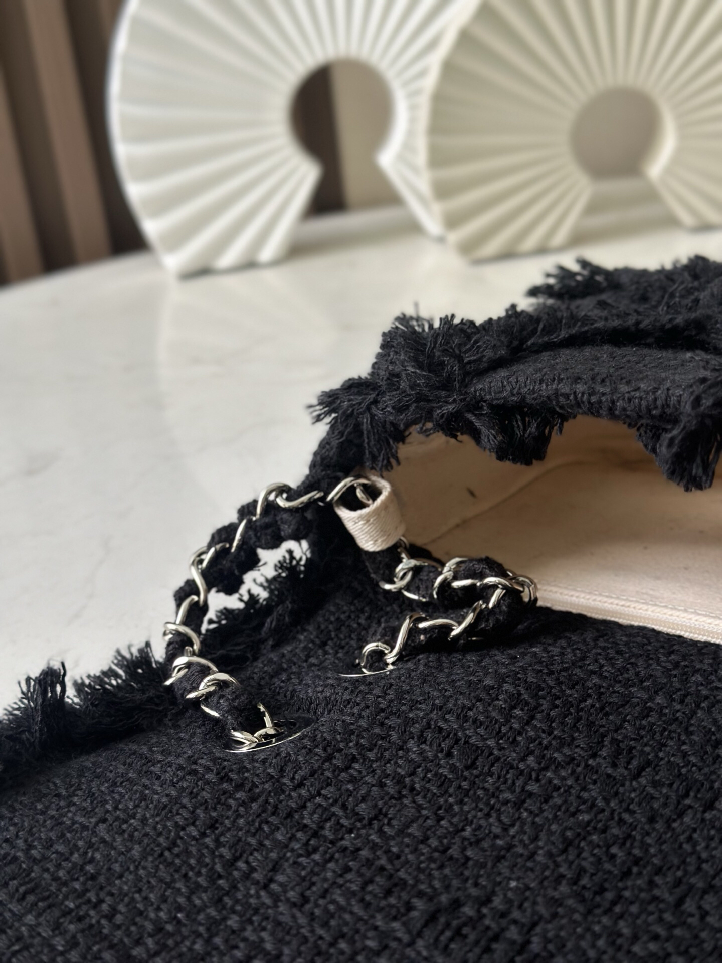 Black Vintage Straw Fringe Handbag - Image 8