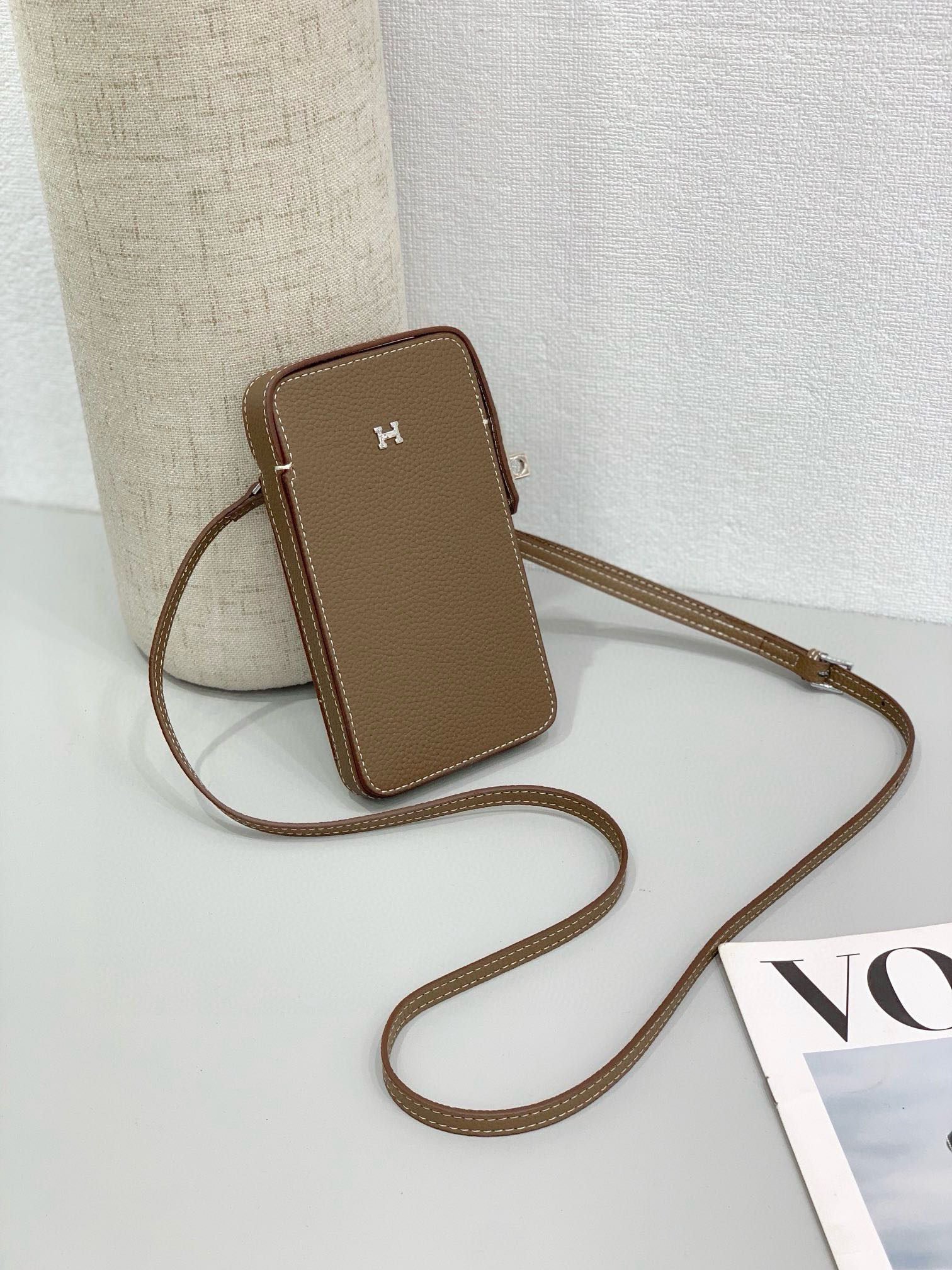 Hermès Hac a Box Tadelakt Calfskin Phone Case - Image 8