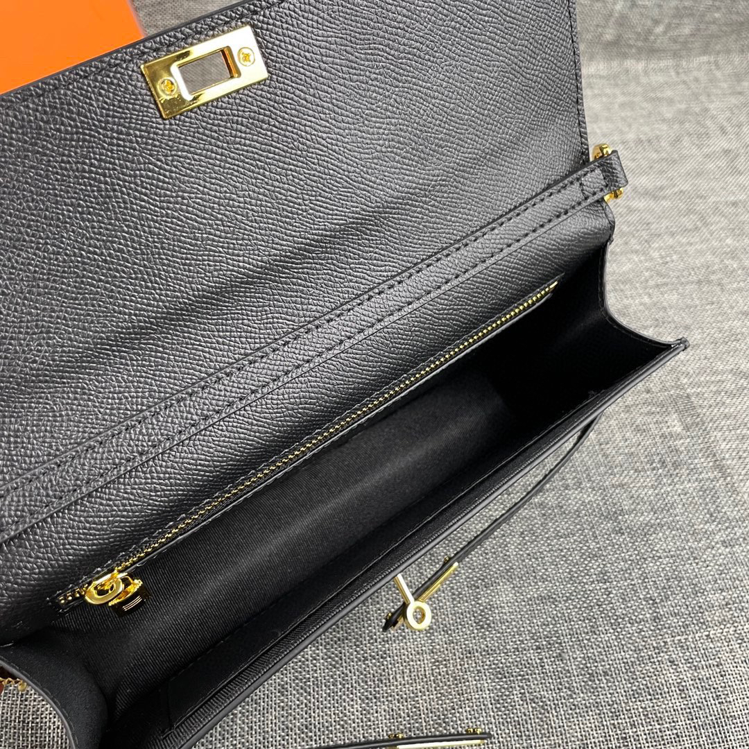 Hermès Kelly Palm-Print Leather Crossbody Bag - Image 8