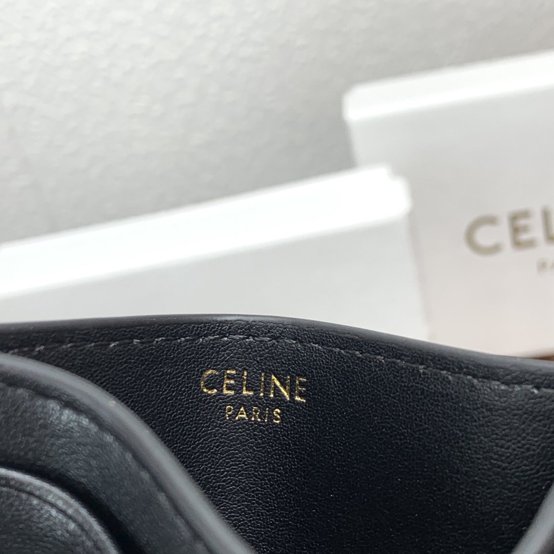 Celine Triomphe Embossed Leather Card Holder - Image 8