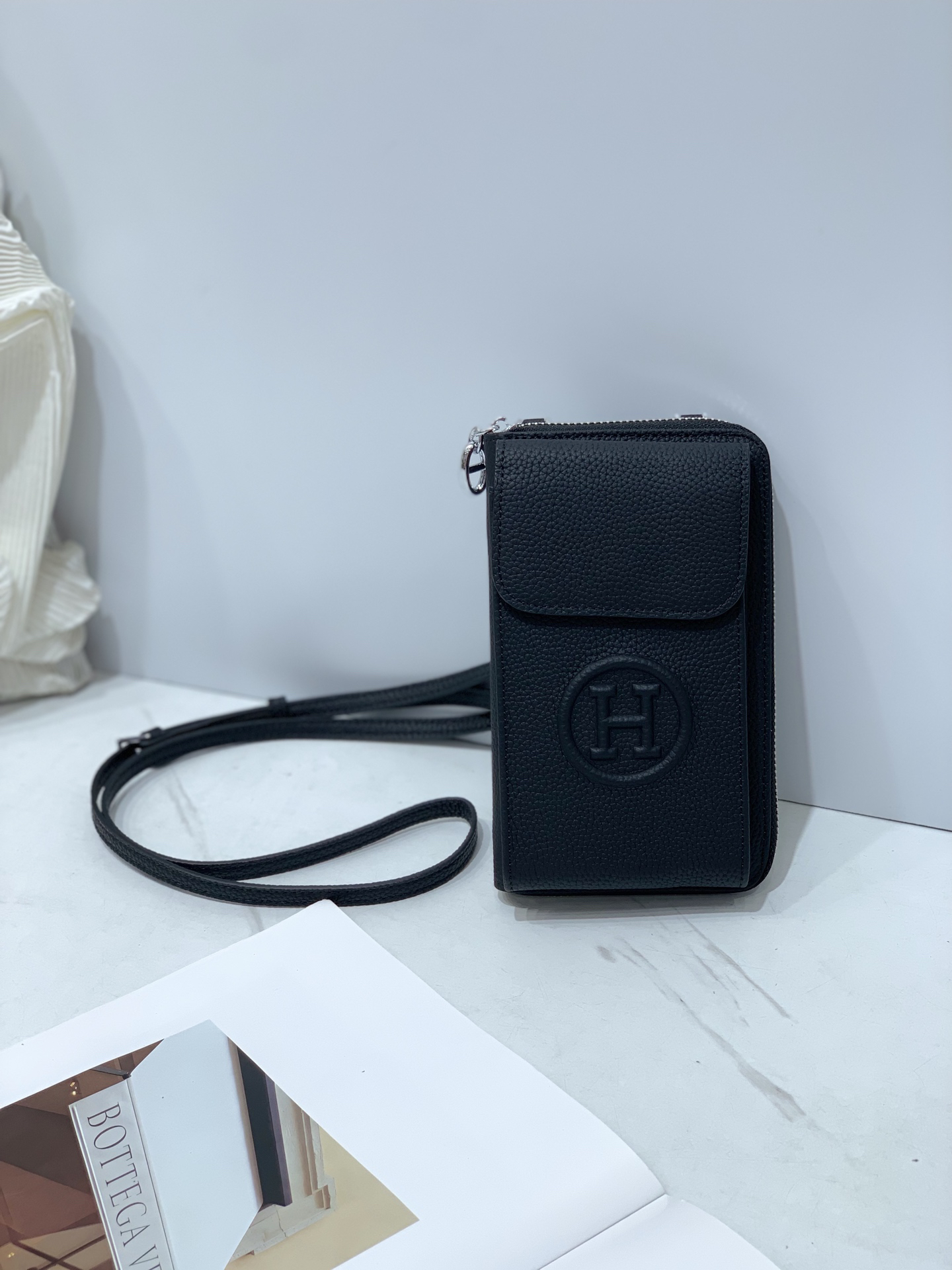 Hermes Togo Leather Shoulder Bag - Image 8