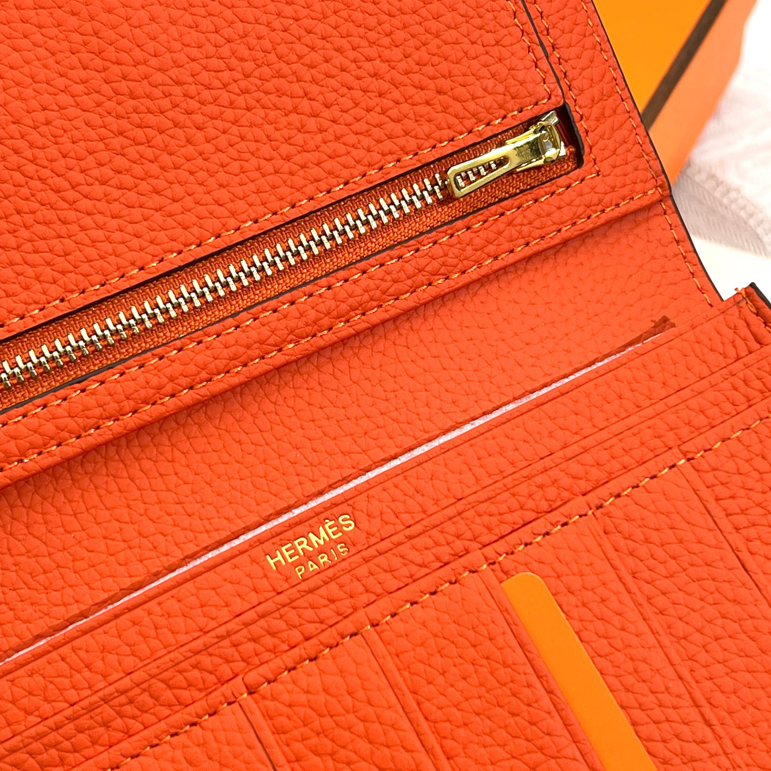 Hermes Women's Togo Leather Vertical Zip Wallet - Image 8