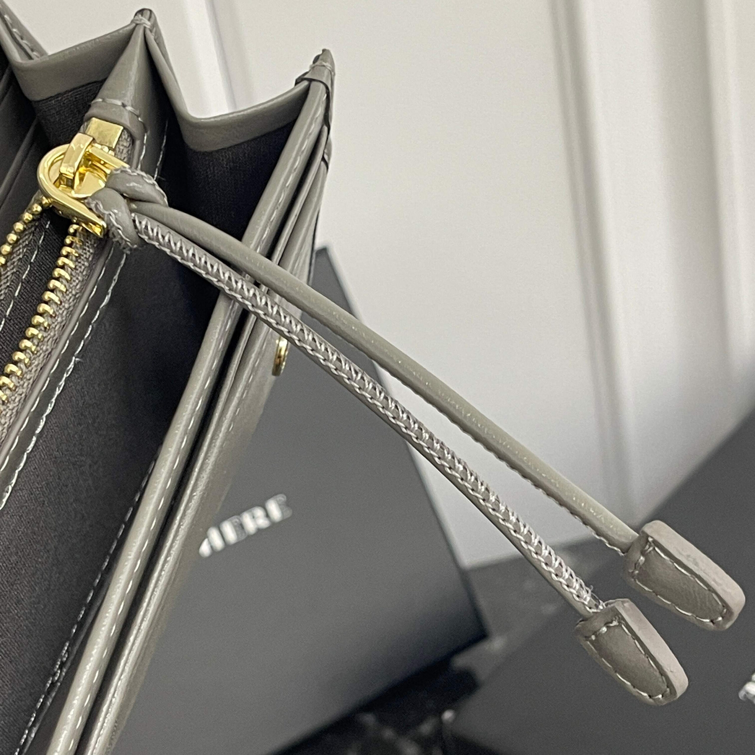 Prada Waxed Leather Wallet with Enamel Metal Triangular Logo - Image 8