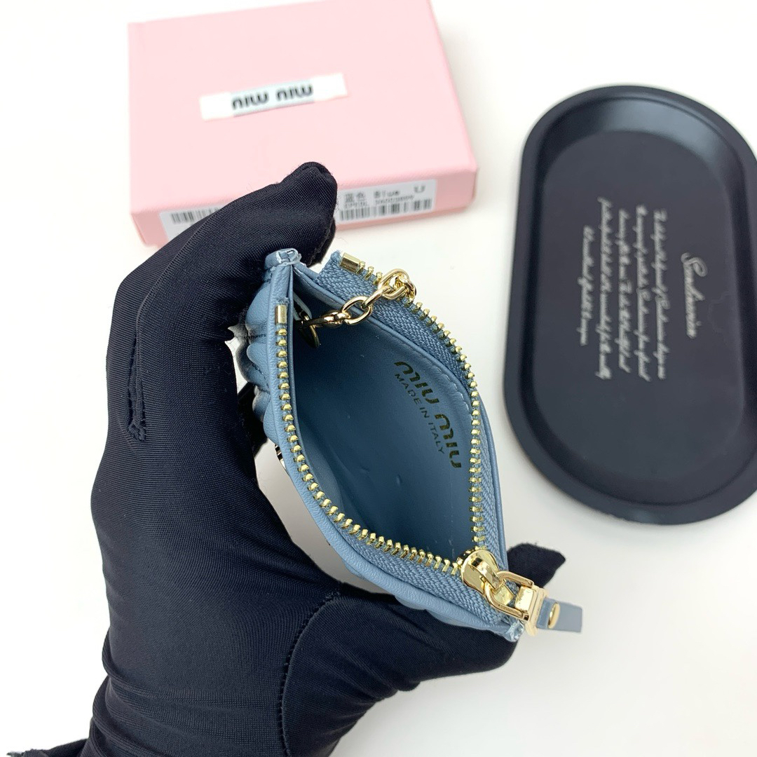 Miu Miu Quilted Lambskin Wallet - Image 8