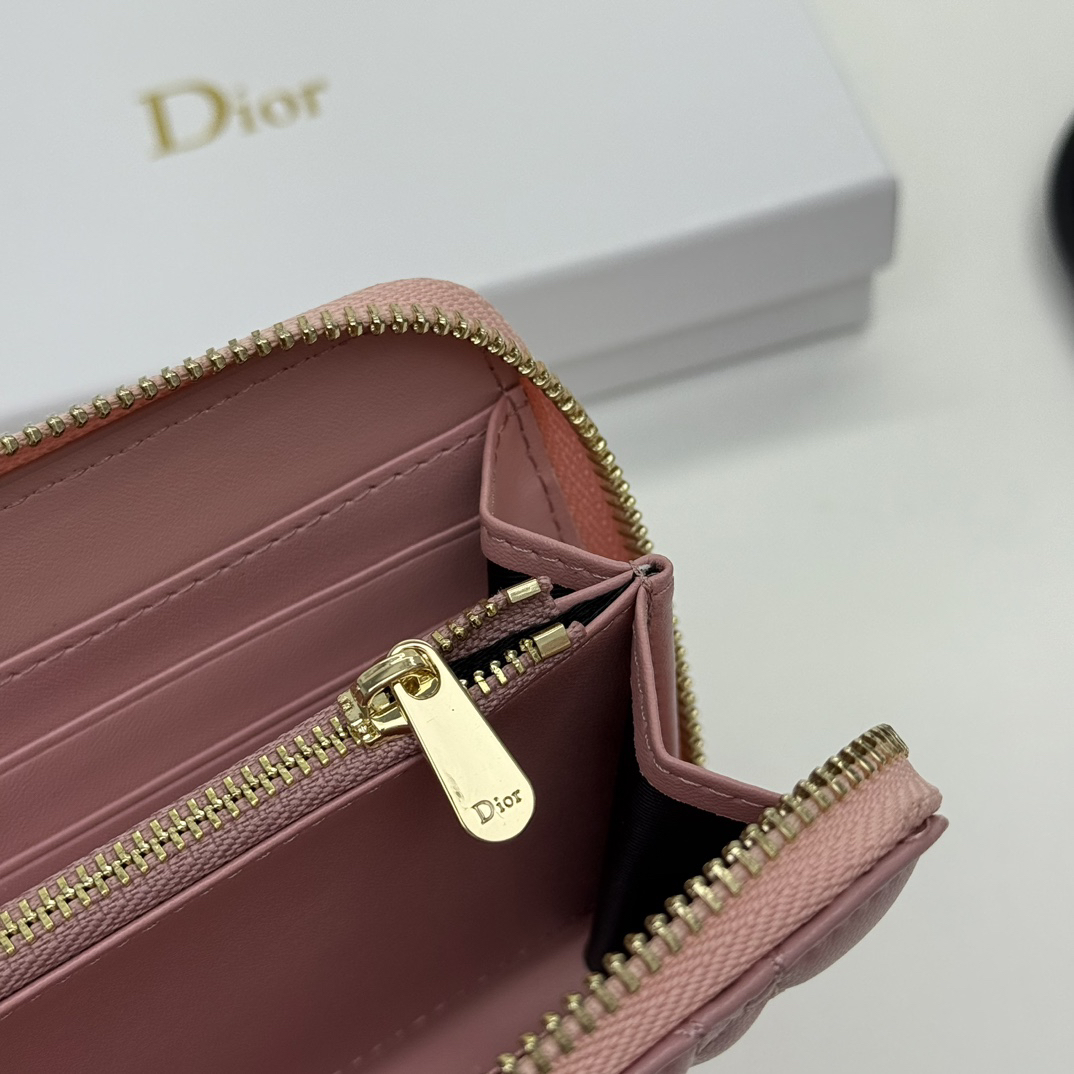 Dior F02 Lambskin Clutch Bag - Image 8