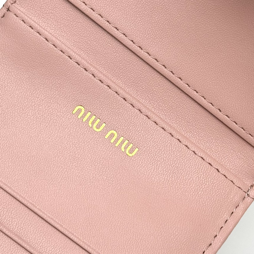 Miu Miu V12 Leather Bag - Image 8