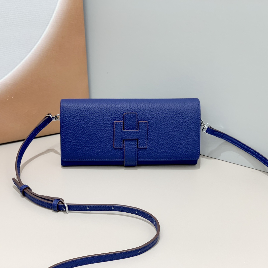 Hermes Women's Togo Calfskin Shoulder Bag - Image 8