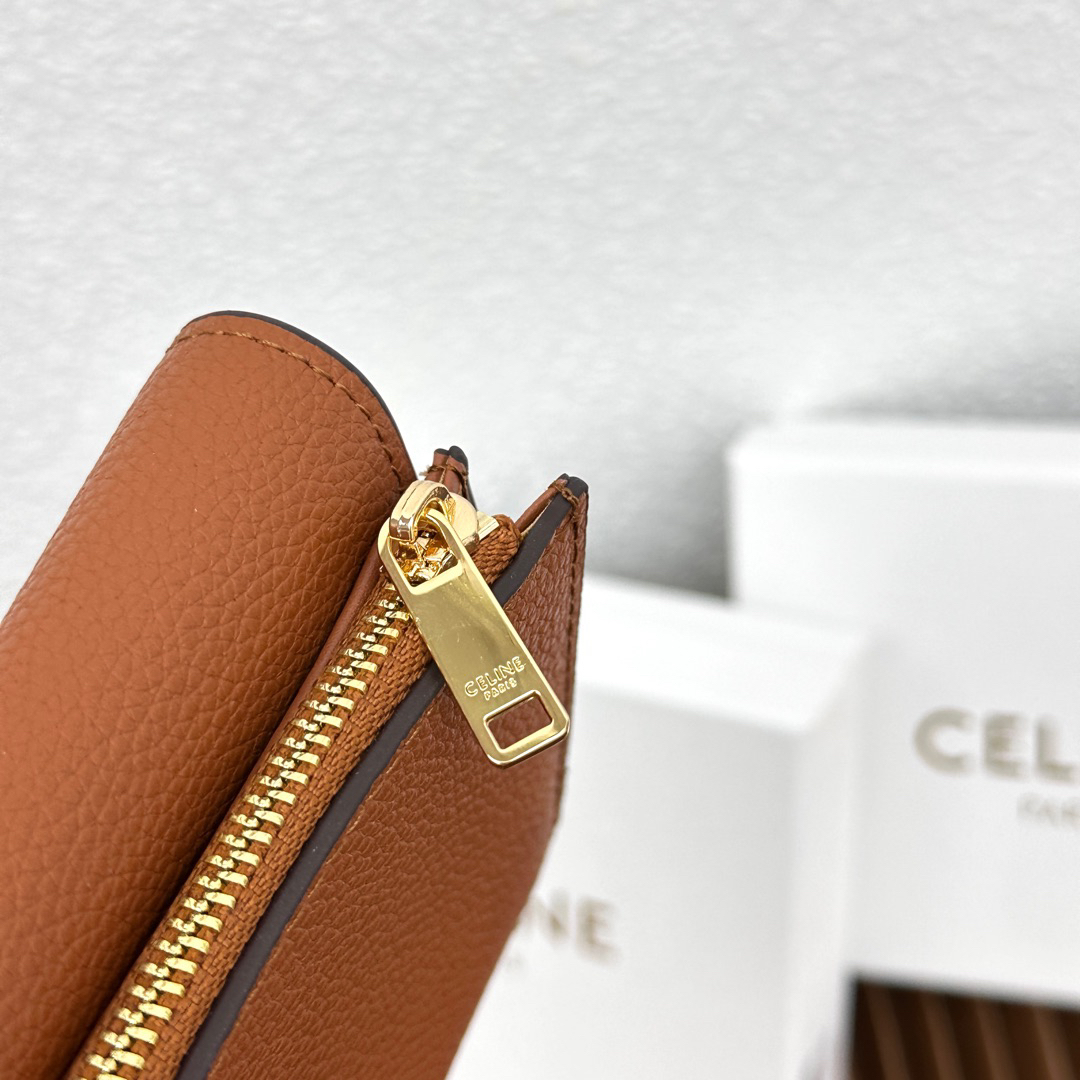 Celine VICTOIRE Triomphe Wallet - Image 8
