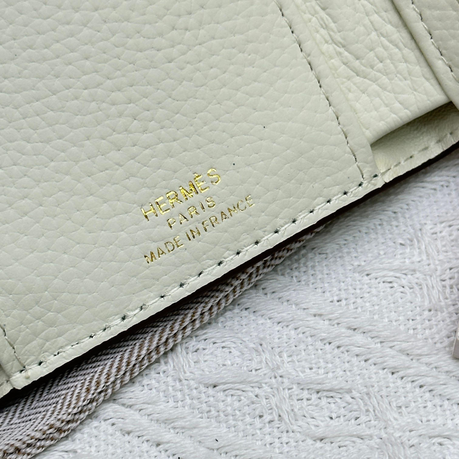 Hermes Togo Leather Tri-Fold Wallet - Image 8