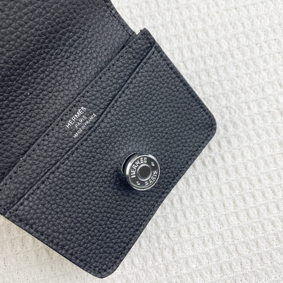 Hermès Togo Leather Card Holder - Image 8