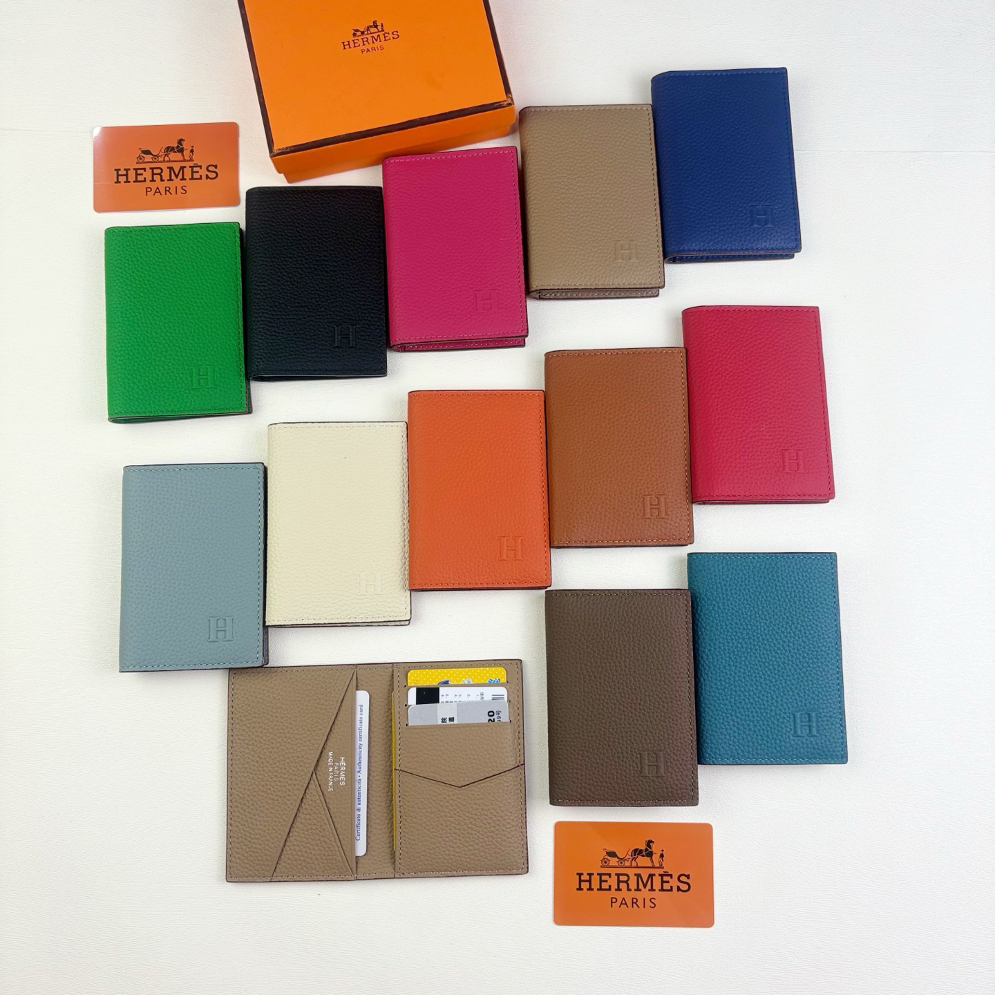 Hermès City 8CC Card Holder in Barenia Faubourg Leather - Image 8
