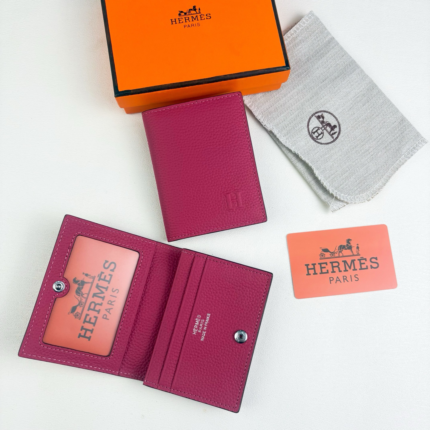 Hermès Togo Leather Card Holder - Image 8