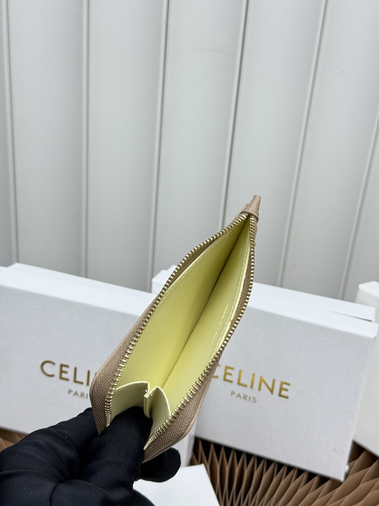 Celine Triomphe Long Zip Card Holder - Image 8