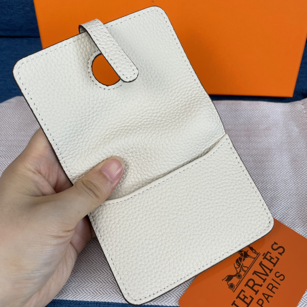 Hermes Togo Leather Card Holder - Image 8
