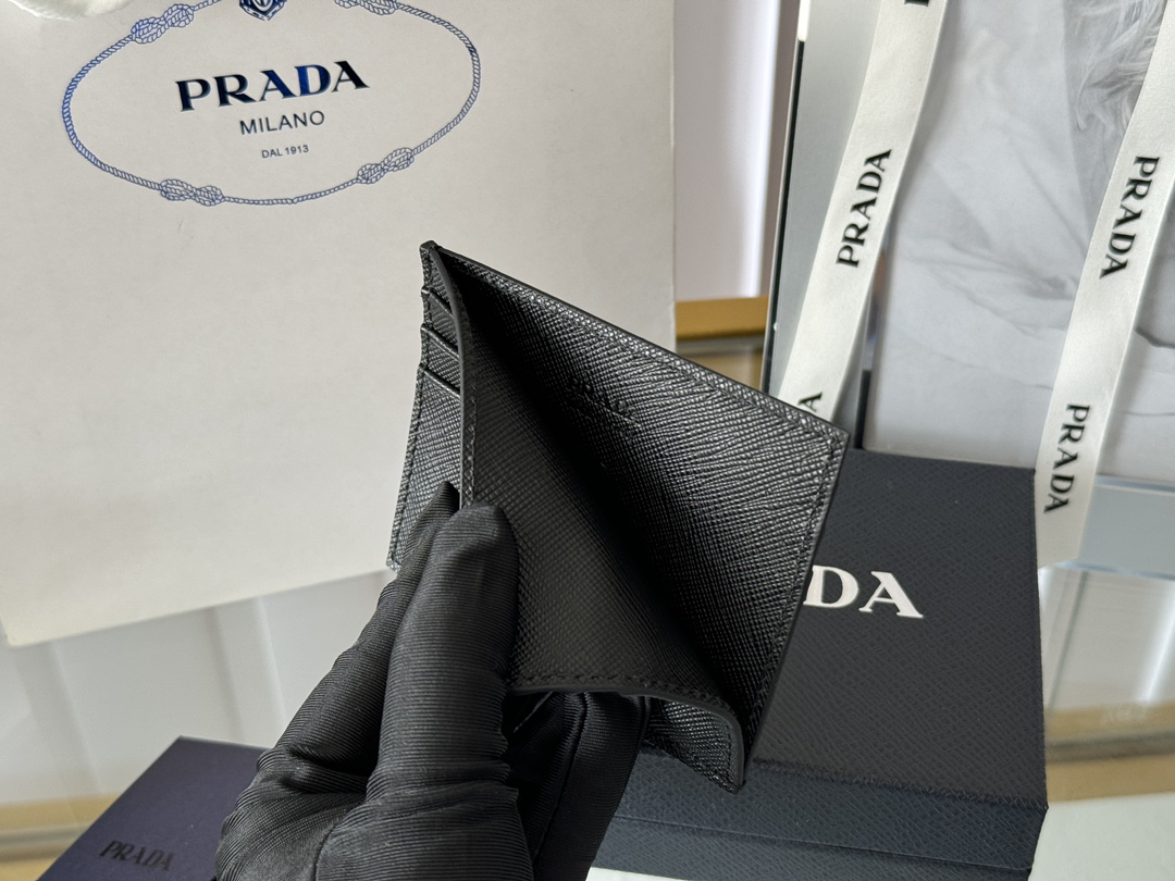 Prada Men's Saffiano Leather Card Holder 2MC223 - Image 8